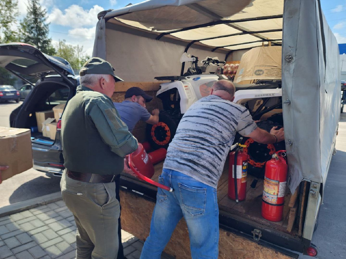 Солнечногорск, помощь бойцам, гуманитарная помощь, жители, предприниматели,
