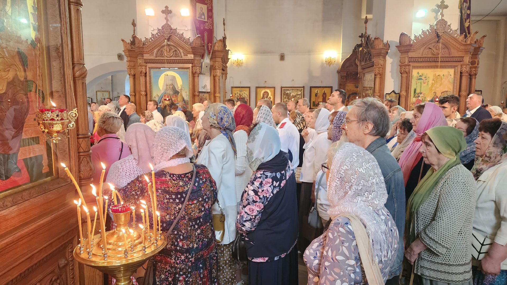 митрополит Куритицкий и Коломенский Павел, литургия, борис аубакиров, Преображенский храм, визит,