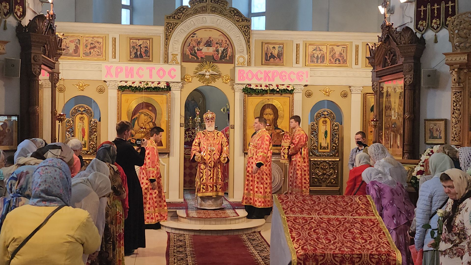 митрополит Куритицкий и Коломенский Павел, литургия, борис аубакиров, Преображенский храм, визит,