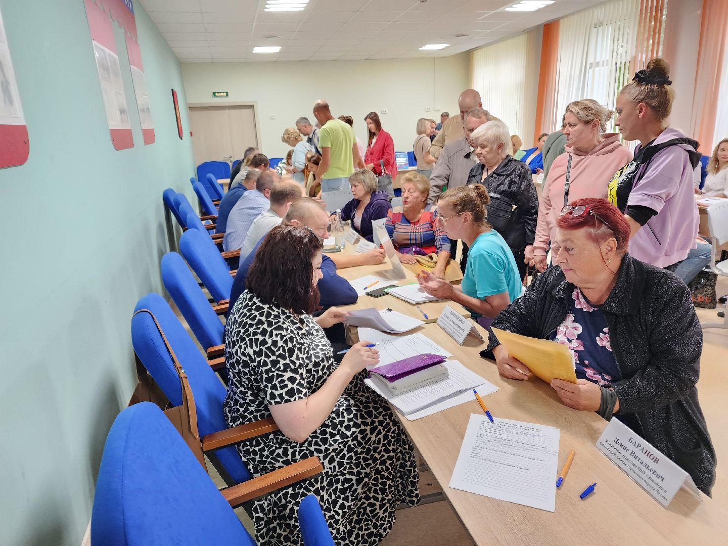 Чехов, поселок Столбовая, деревня Змеевка, выездная администрация, встреча с жителями, обращения граждан, железнодорожный переезд, заторы, пробки, 283 км,