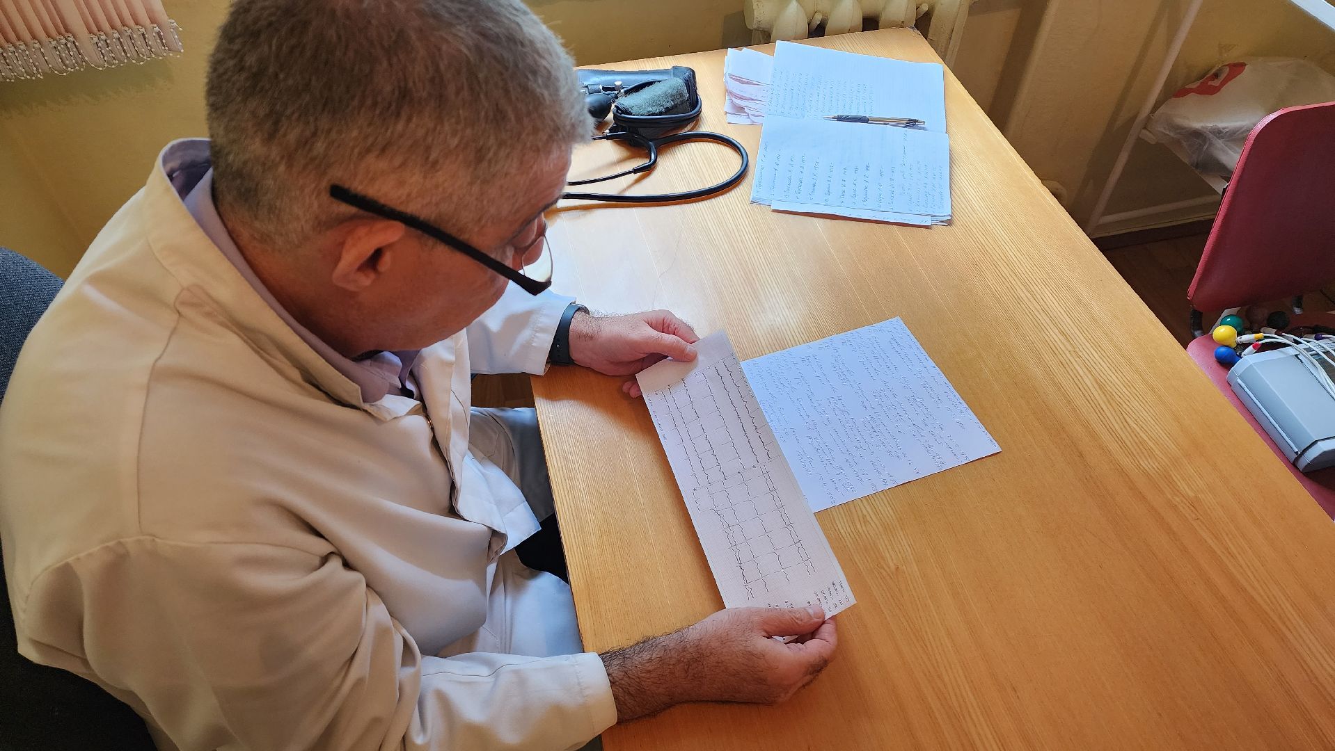 Врачи, Лобня, прием врача,