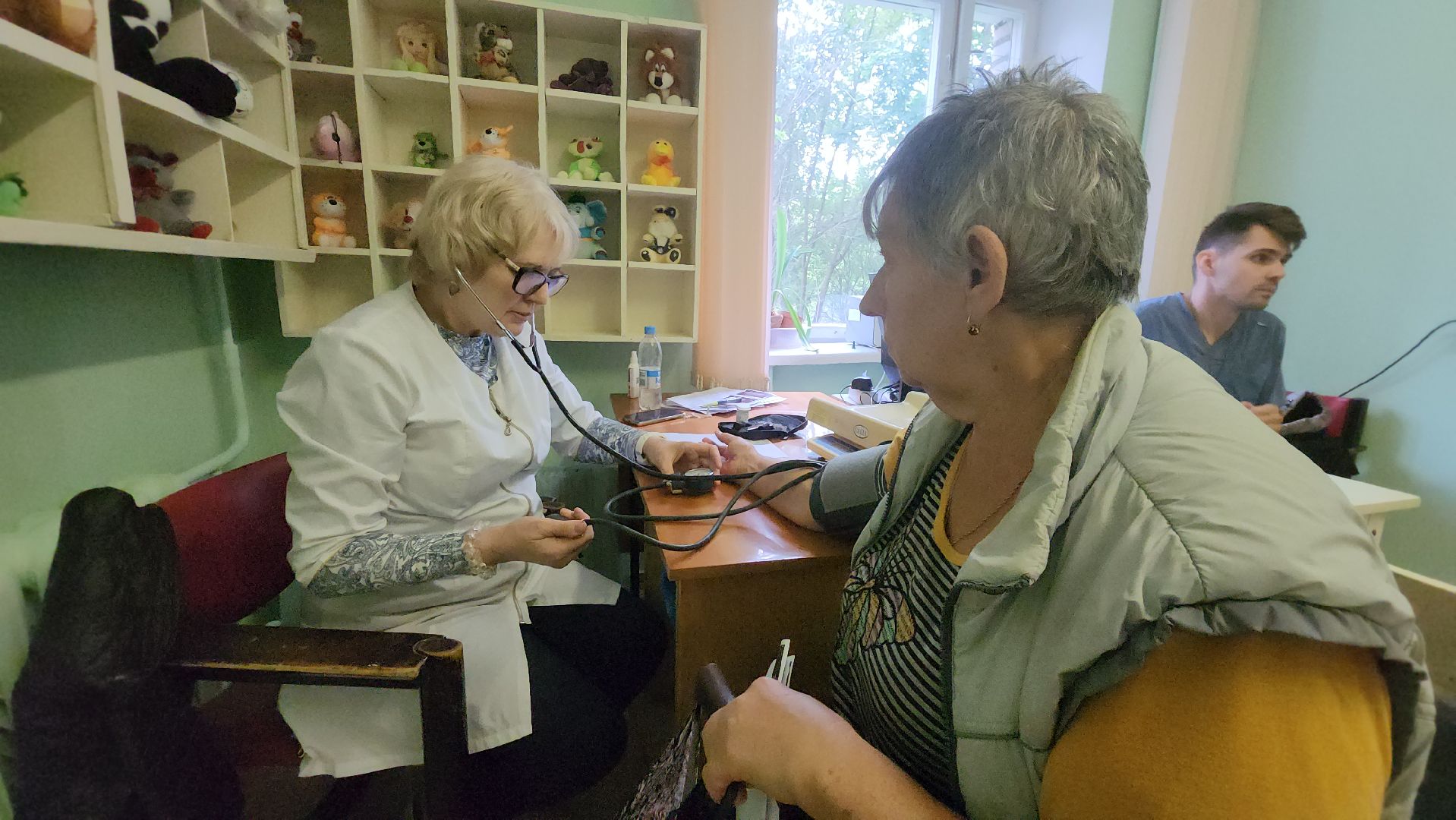 Врачи, Лобня, прием врача,