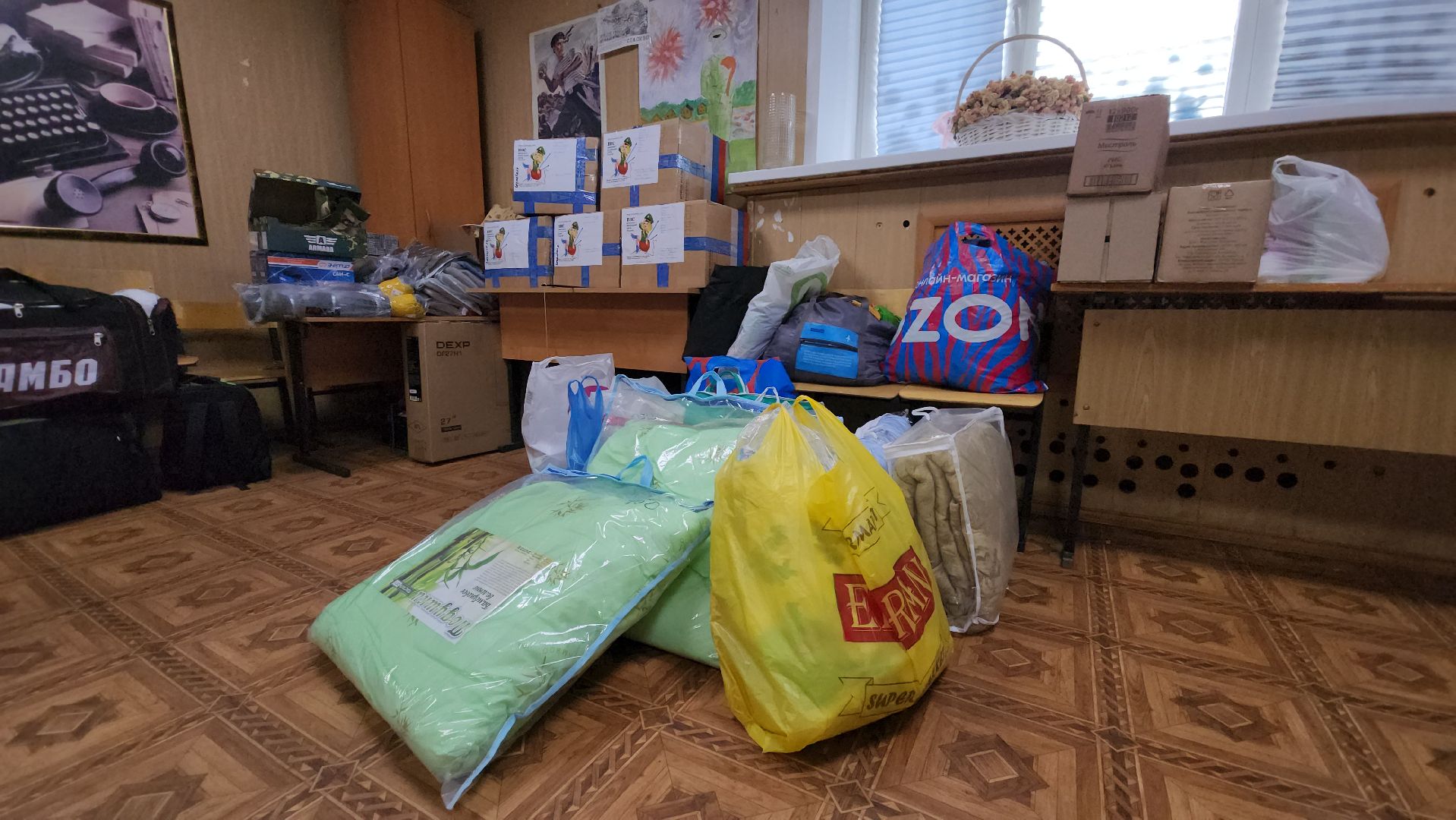 гуманитаная помощь, Лобня, волонтеры подмосковья,