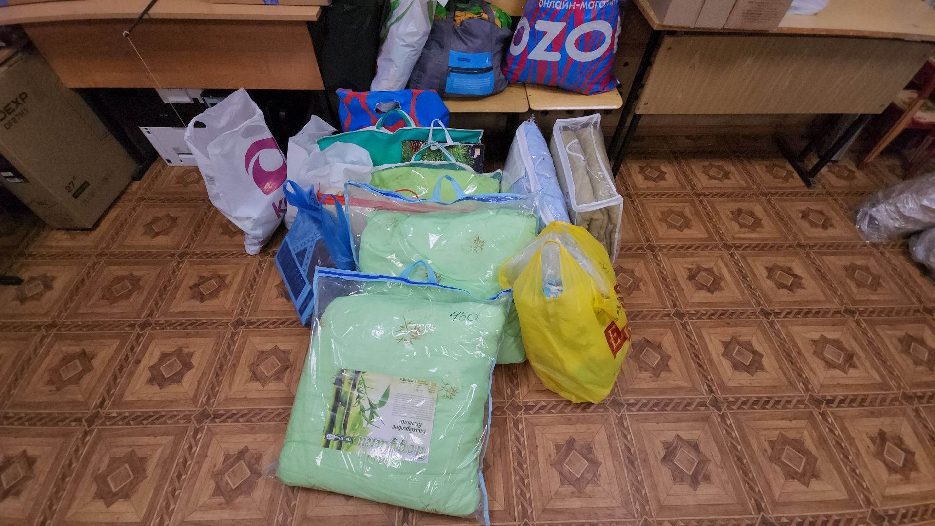 гуманитаная помощь, Лобня, волонтеры подмосковья,