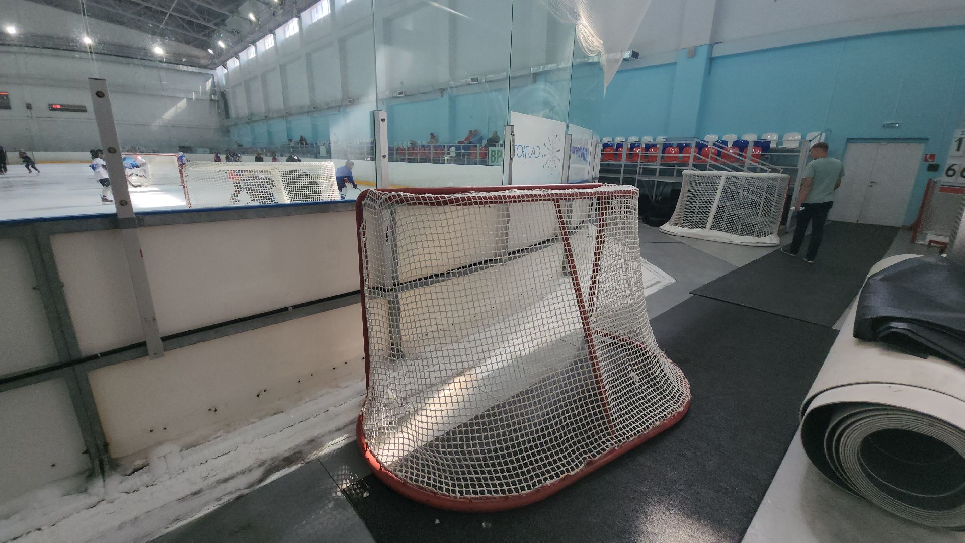фск салют, ледовая арена, капитальный ремонт, разметка поля,