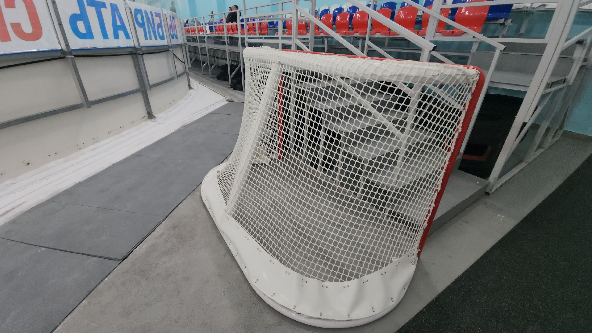 фск салют, ледовая арена, капитальный ремонт, разметка поля,