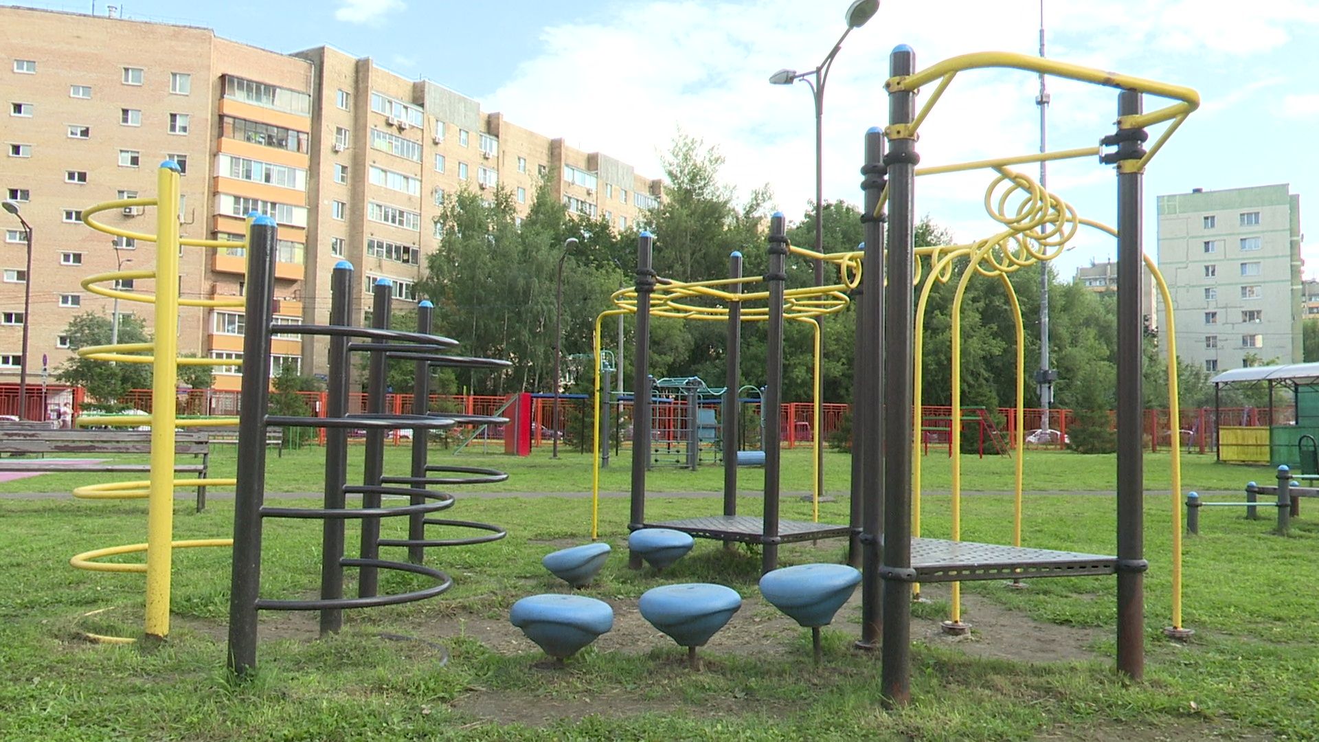 Реутов, образоване, приемка школ, учебный год, гимназия, школы, детсады,