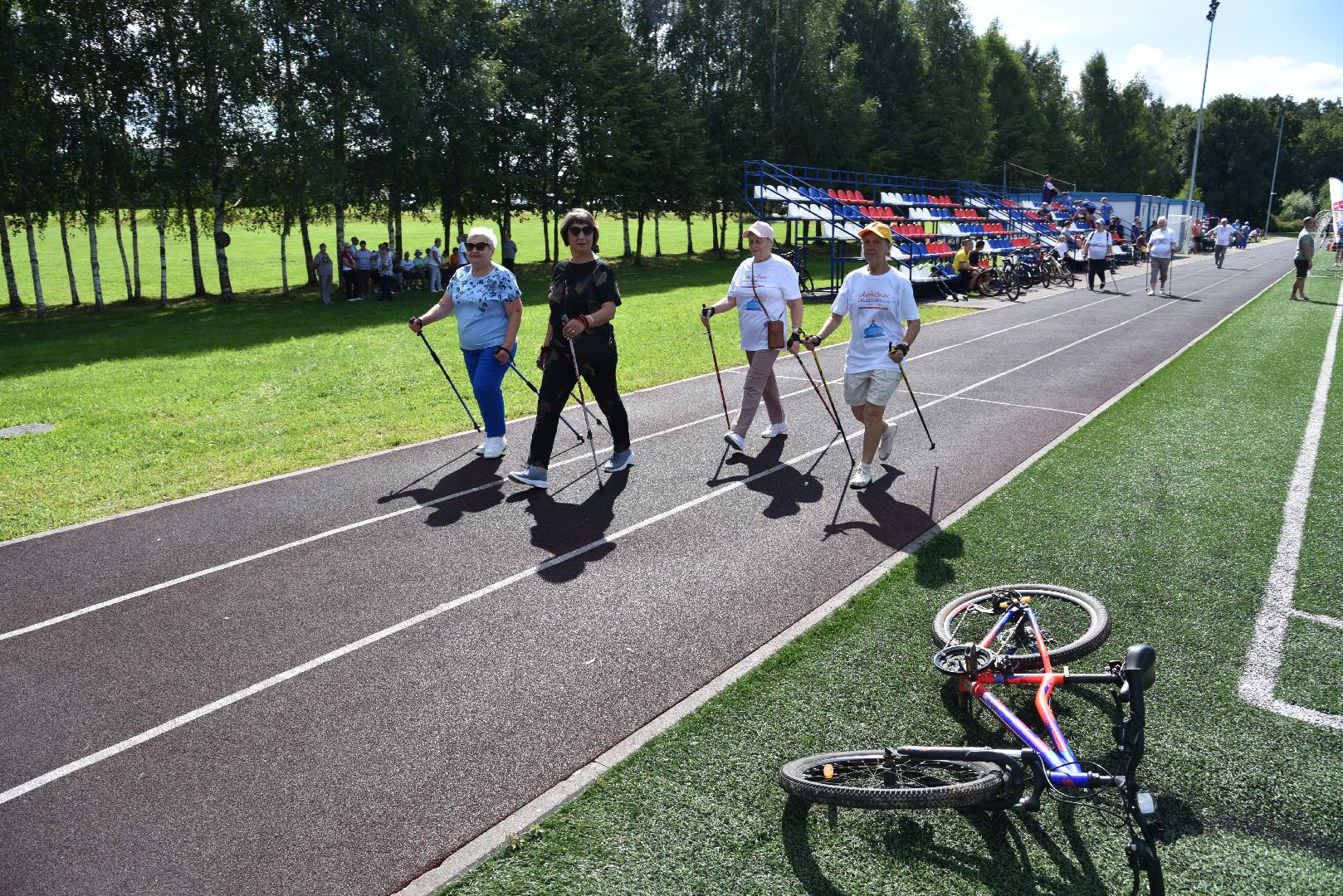 лотошино, лотошинский стадион, день физкультурника, спорт, соревнование,