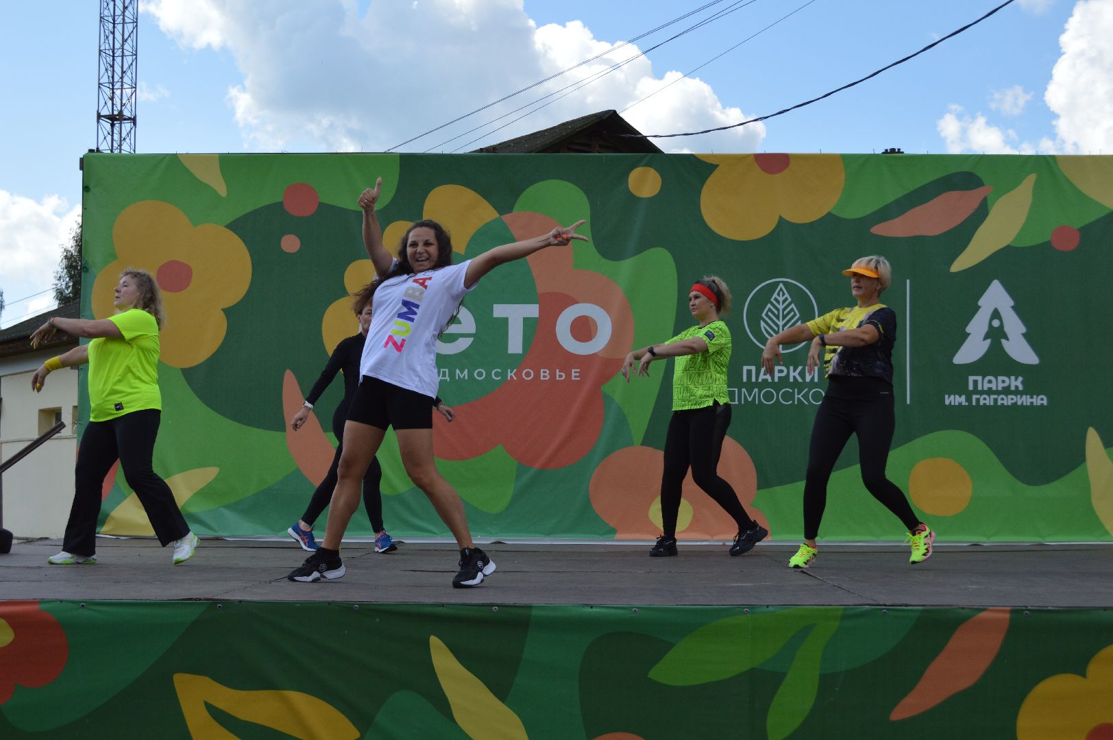 зумба, шатура, мастер-класс по зумба, культурная шатура, день физкультурника,вертикалки, вертикальное видео,