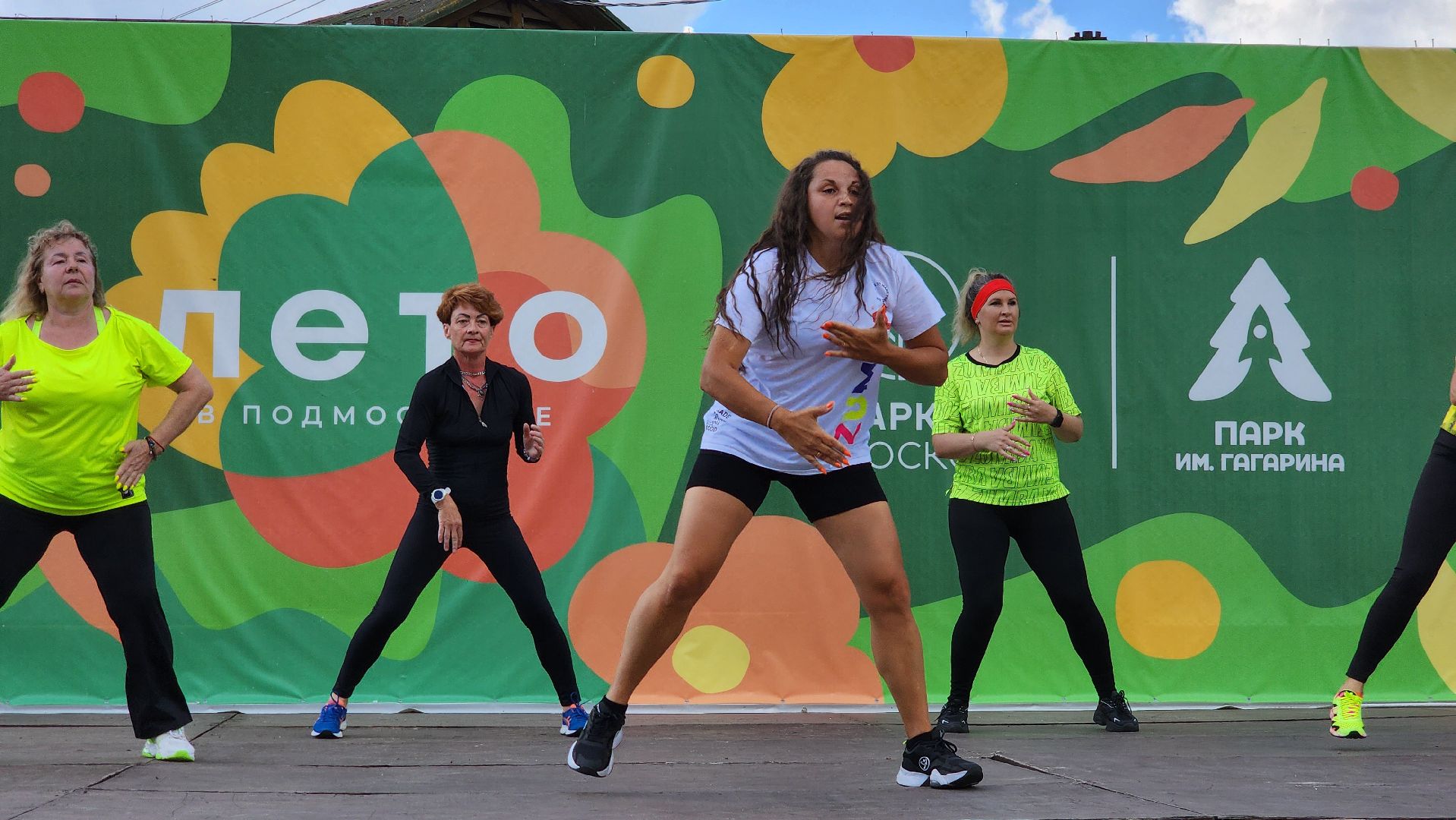 зумба, шатура, мастер-класс по зумба, культурная шатура, день физкультурника,вертикалки, вертикальное видео,