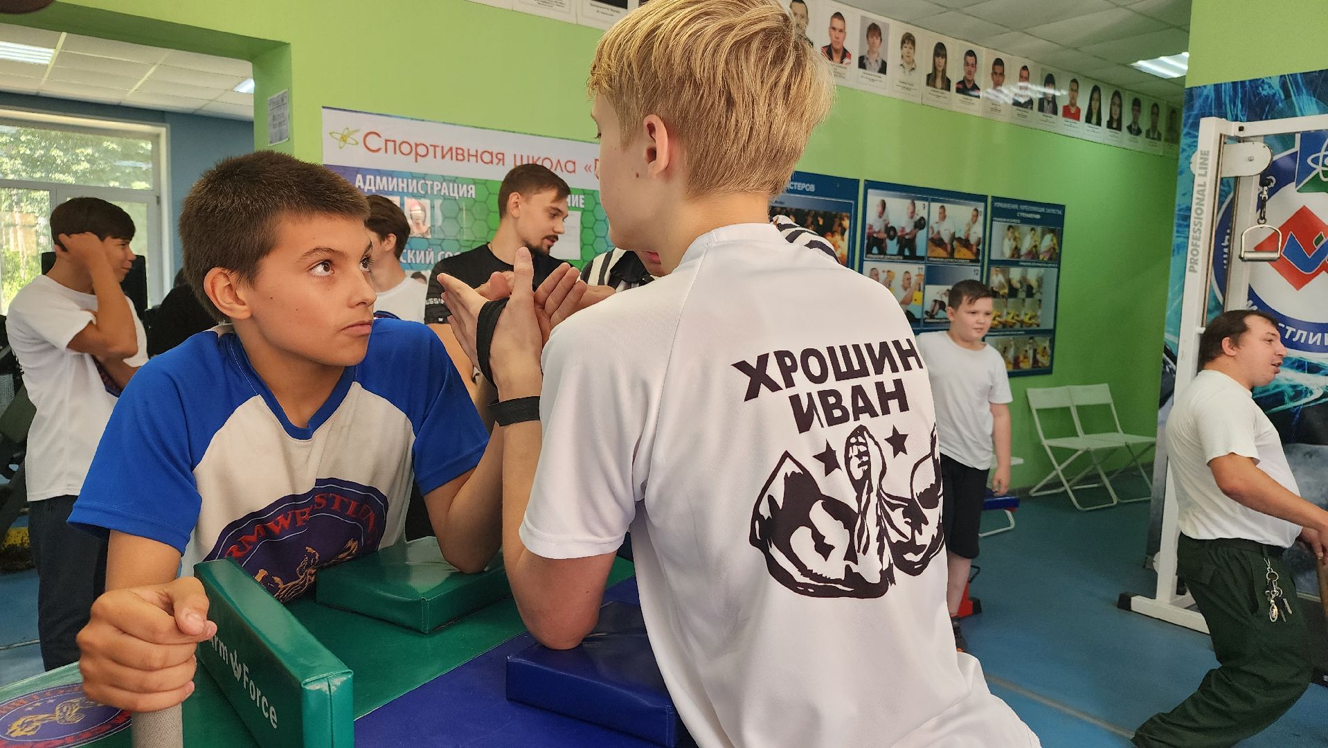 армрестлинг, спортивная школа протвино, день физкультурника, день физкультурника россии, соревнования,