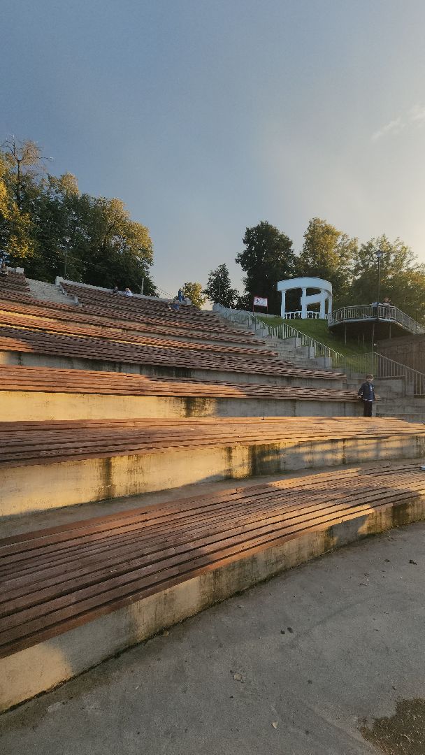 долгопрудный, юсуповский сквер, водная сцена, кинопоказ, день города,