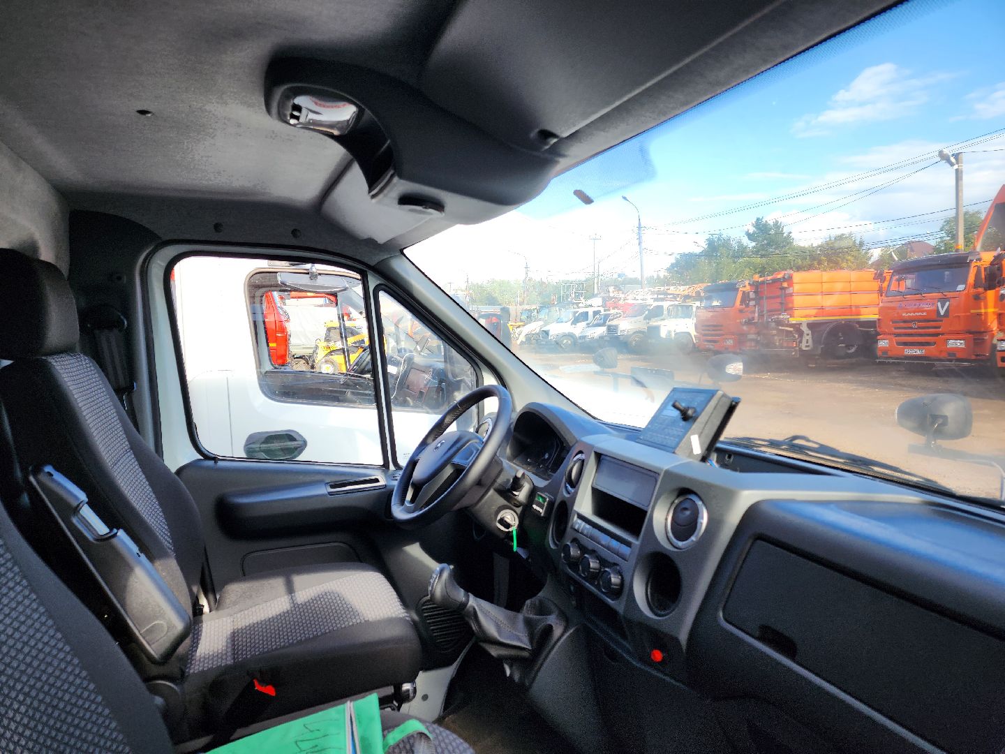 Чехов, МБУ Чеховское благоустройство, спецтехника, дорожные машины, содержание территорий, новая техника,