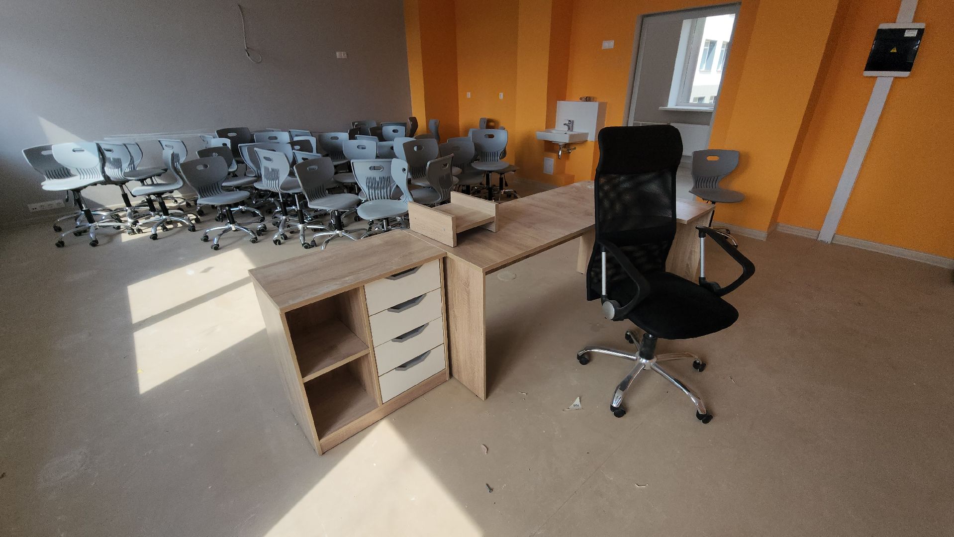 серпухов, школа 16, улица космонавтов, капитальный ремонт, новая мебель,