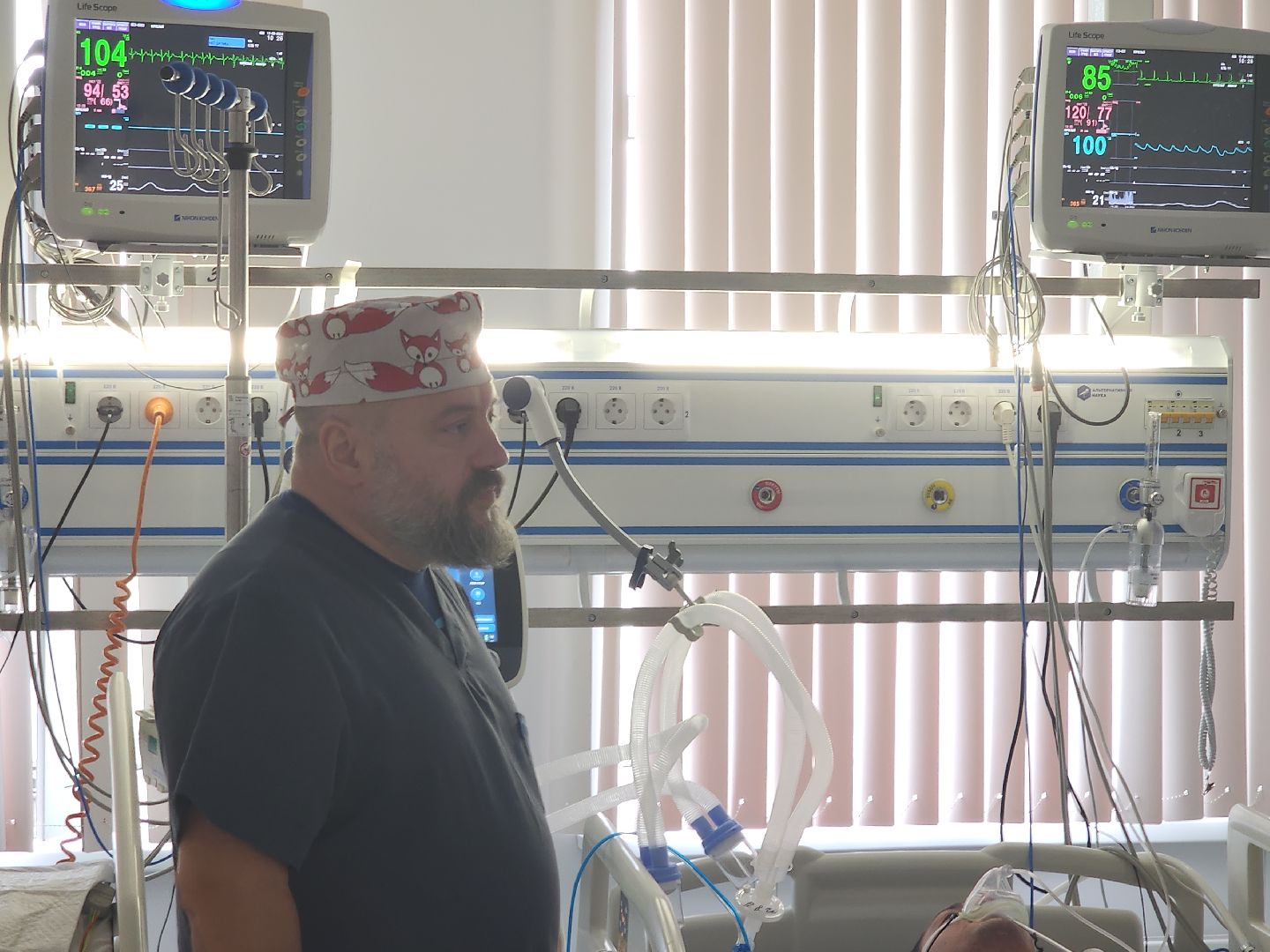 новый врач, реанимация,