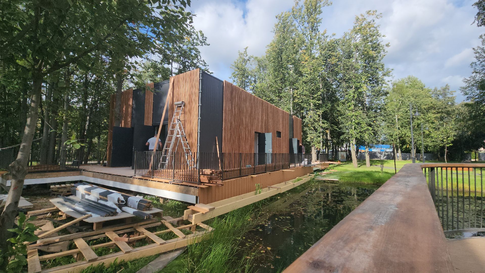 раздевалка, Парк Киово, Лобня, Строительство,