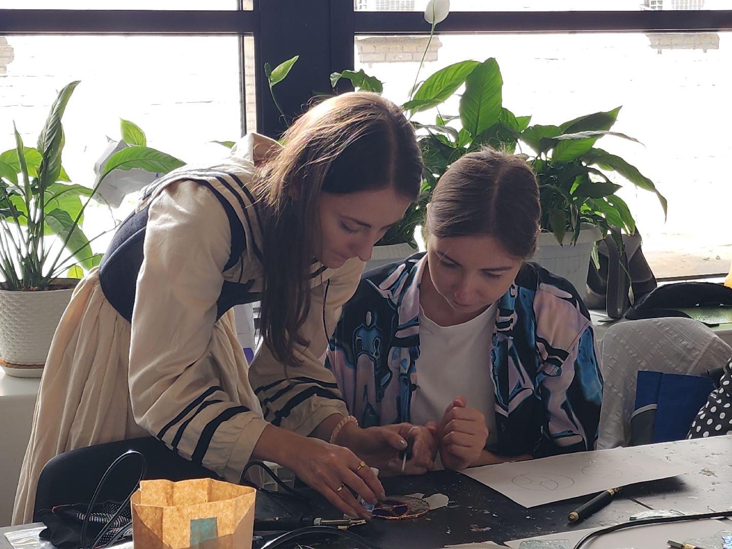 Черноголовка, мастер класс, Витражные стекла, Общество,