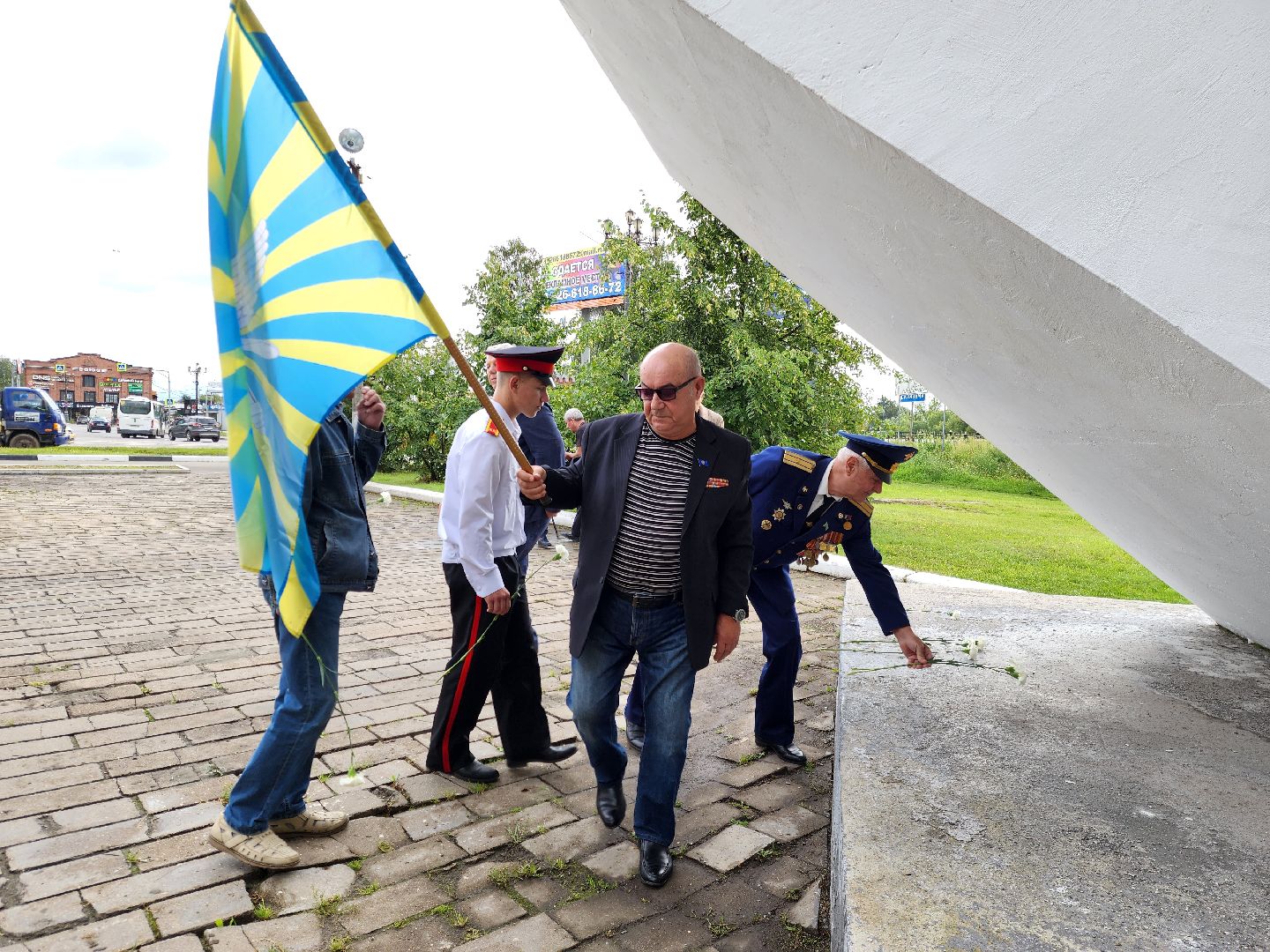 ногинск, общество, жители, день военно-воздушных сил, память, памятник, возложение цветов,
