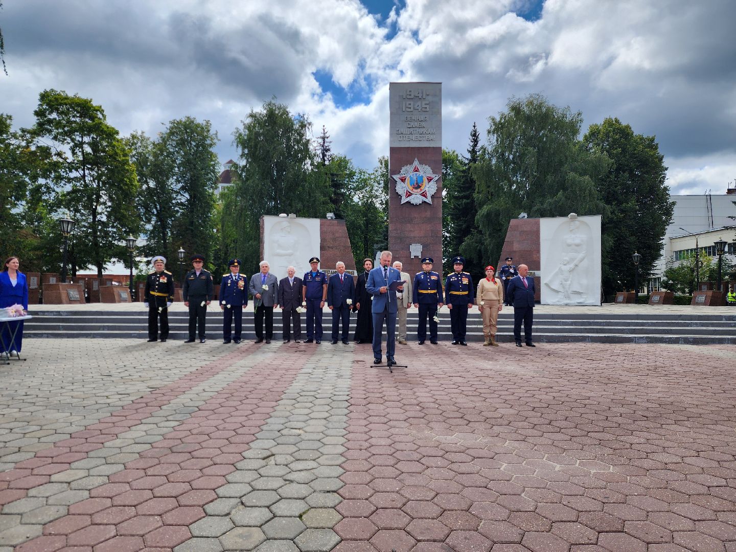 ногинск, митинг, жители, общество, день военно-воздушных сил, память, вечный огонь, ветеран,