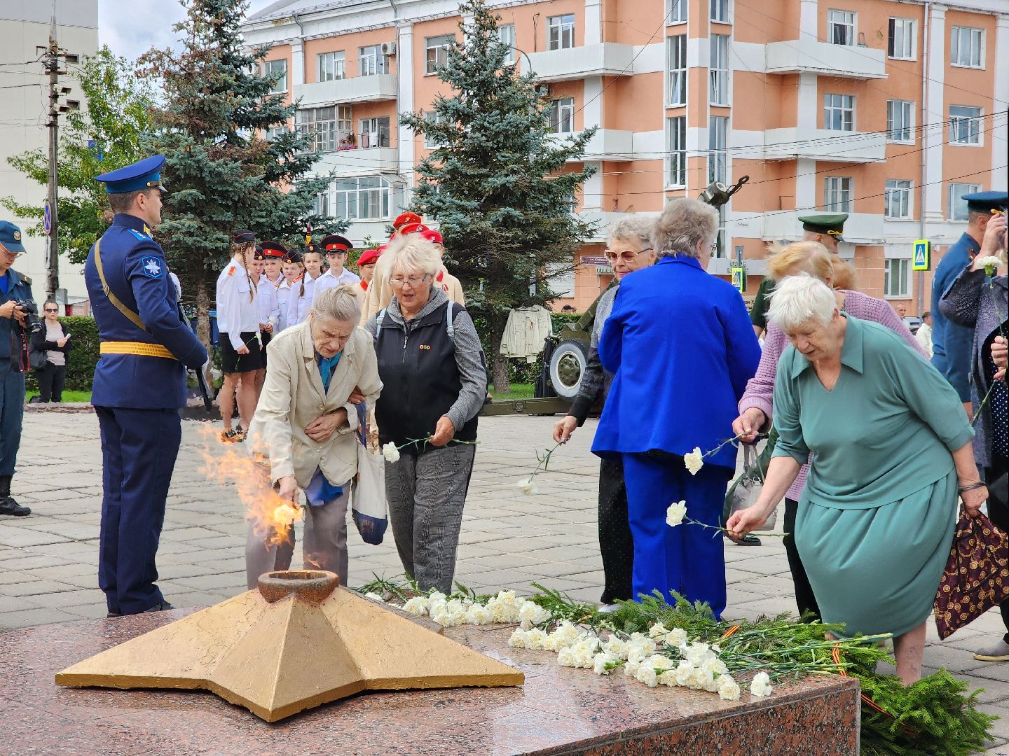 ногинск, митинг, жители, общество, день военно-воздушных сил, память, вечный огонь, ветеран,