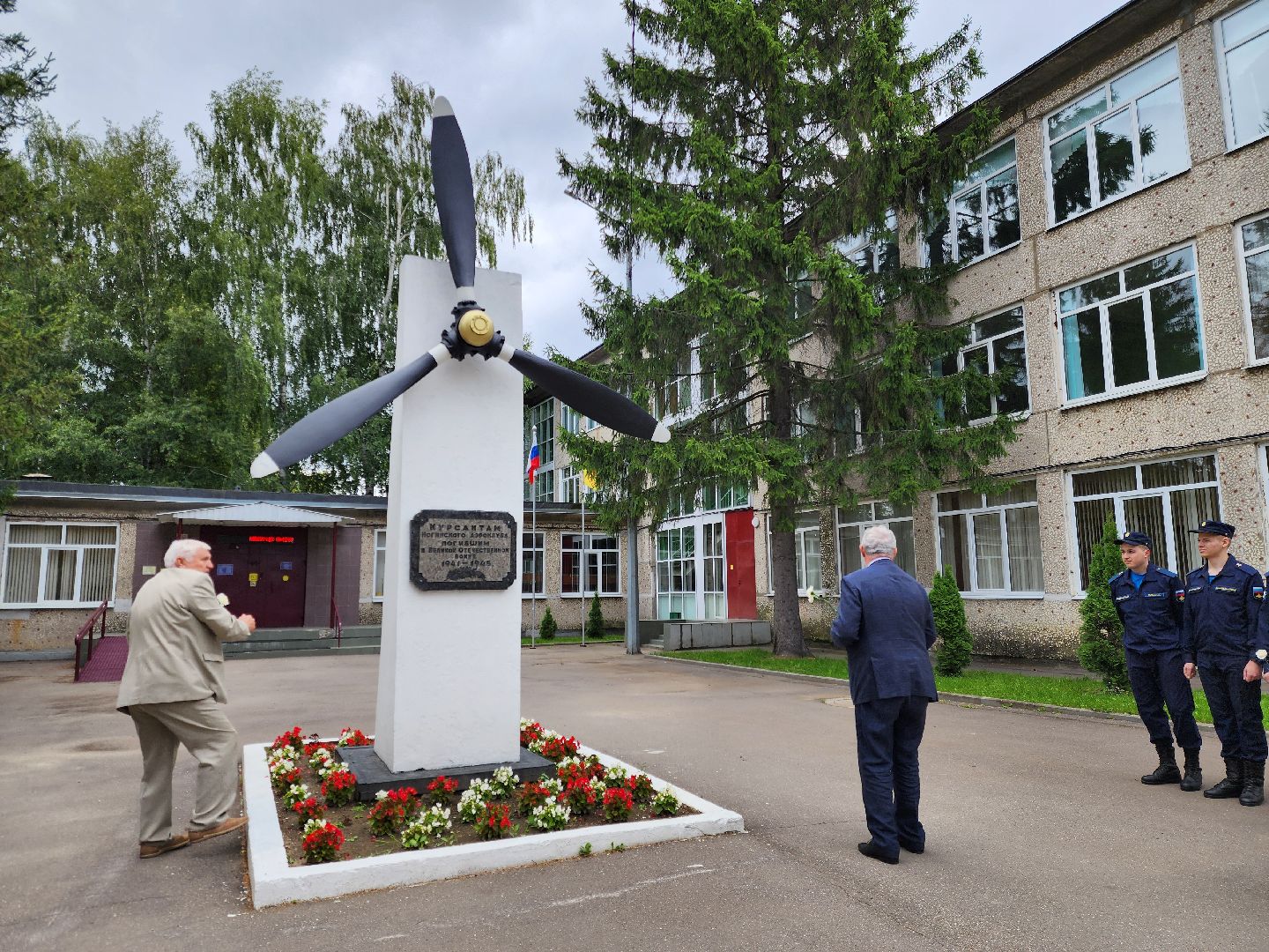 ногинск, митинг, день военно-воздушных сил, общество, жители, ветераны, летчики, школа,