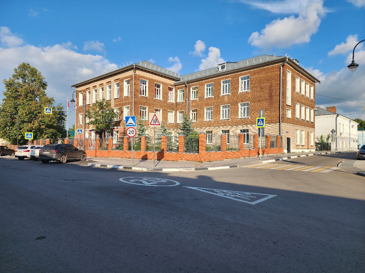 Коломна, дороги, дорожная разметка, подготовка к новому учебному году,