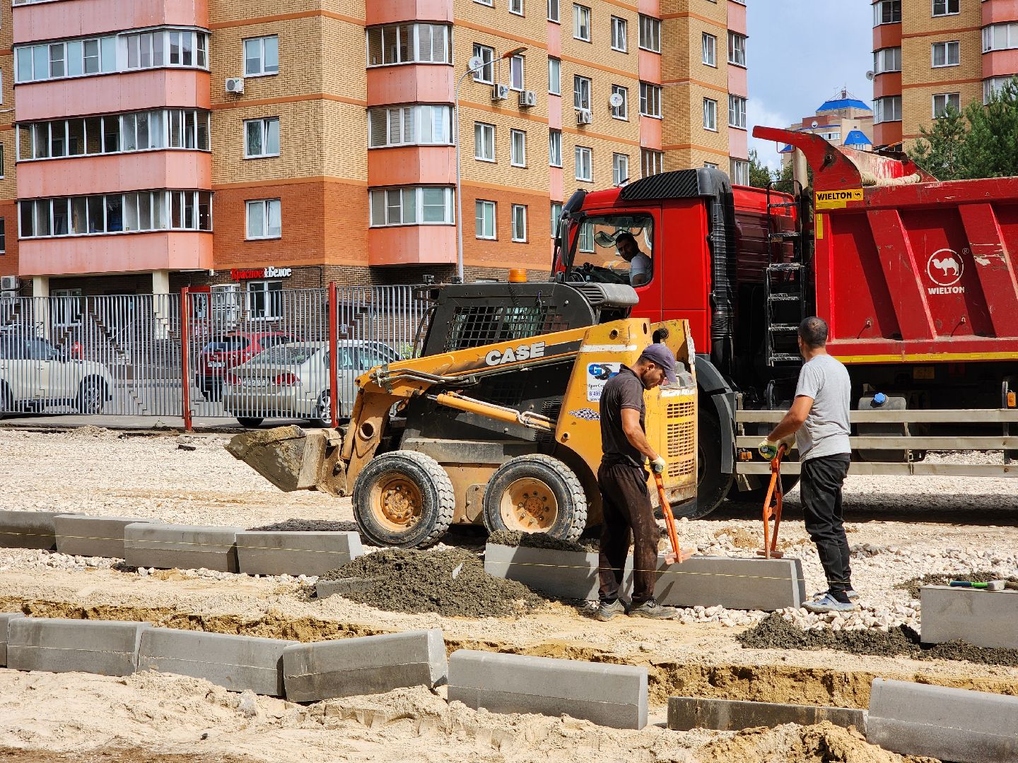 Чехов, улица Лопасненская, благоустройство двора, формирование комфортной городской среды, парковки, проезды, тротуары,