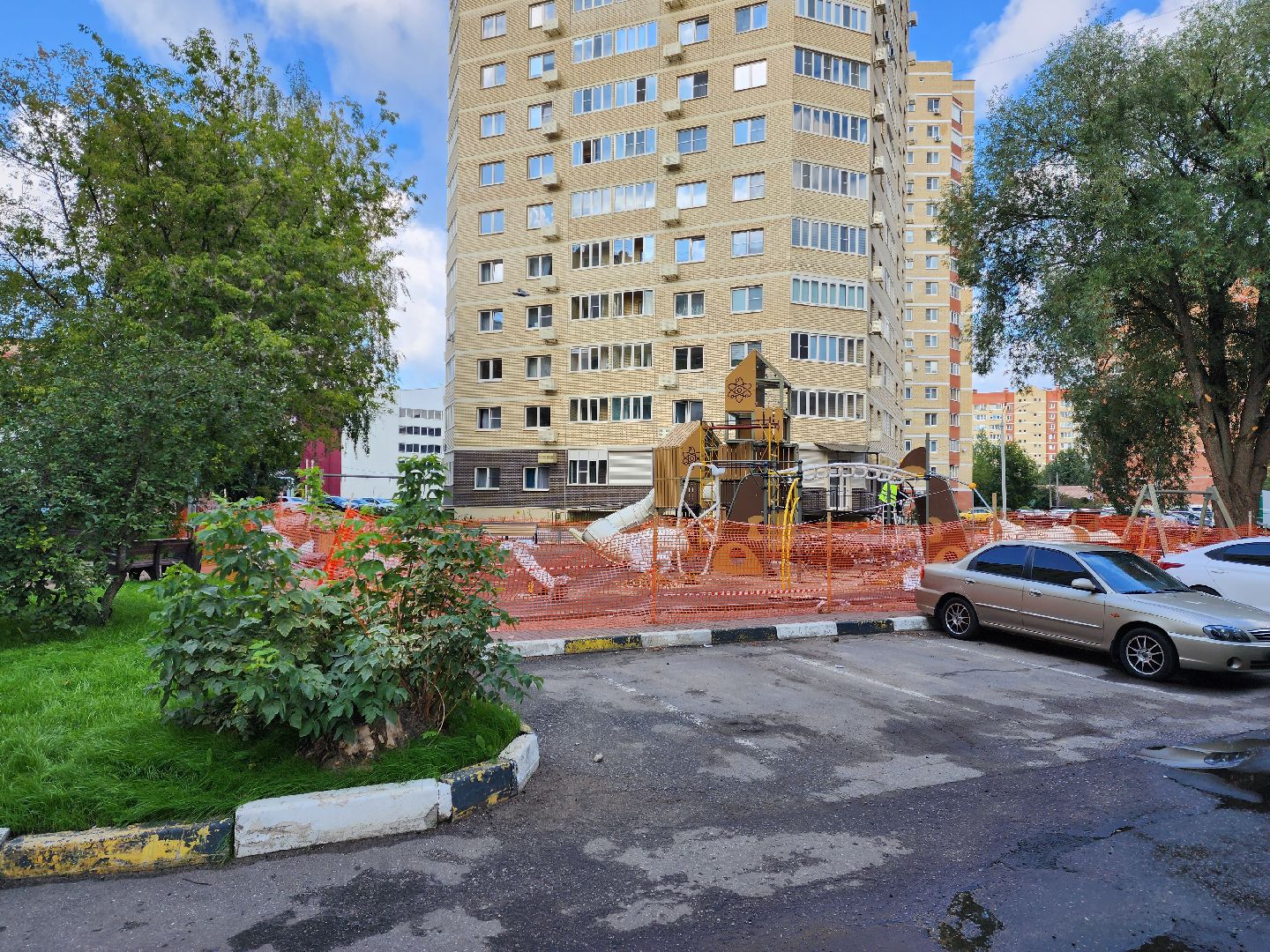 раменское, благоустройство, детская площадка на Гурьева 9,