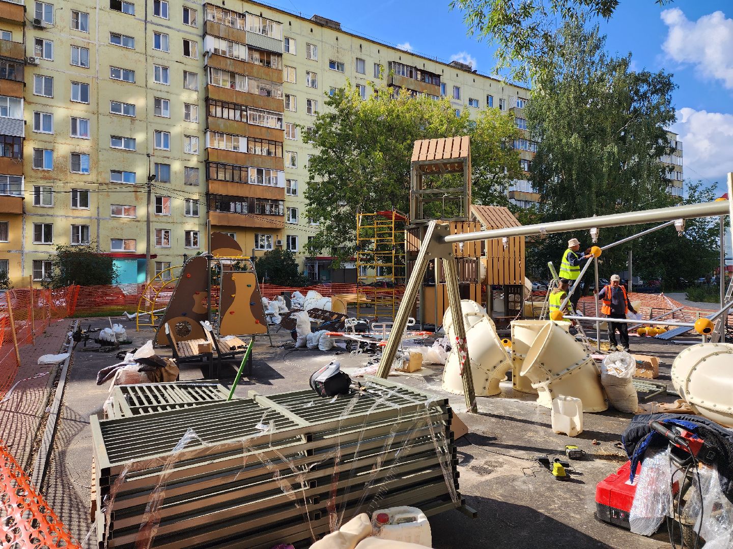 раменское, благоустройство, детская площадка на Гурьева 9,