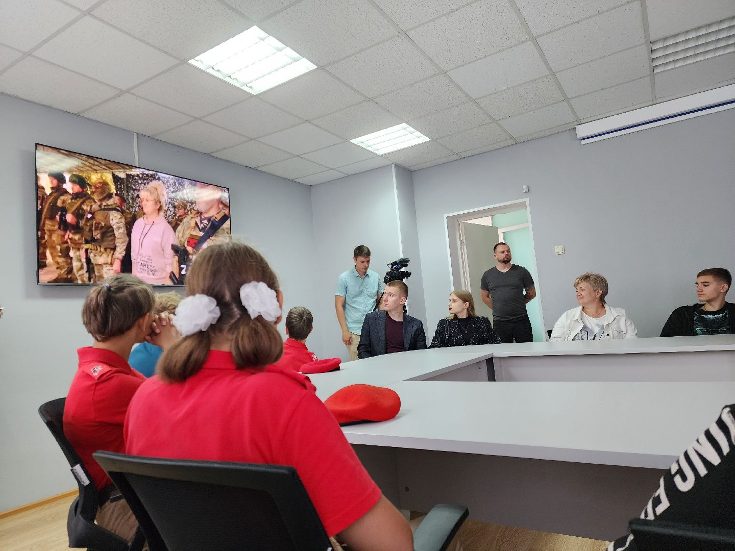 Ногинск, молодежный центр, жители, общество, патриотика, боец сво, диалоги с героями,