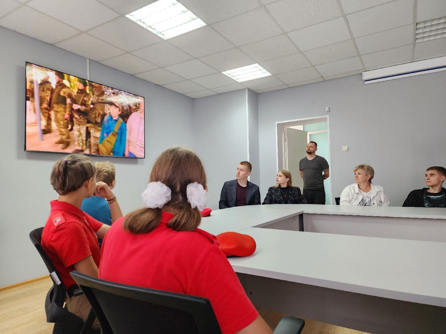 Ногинск, молодежный центр, жители, общество, патриотика, боец сво, диалоги с героями,