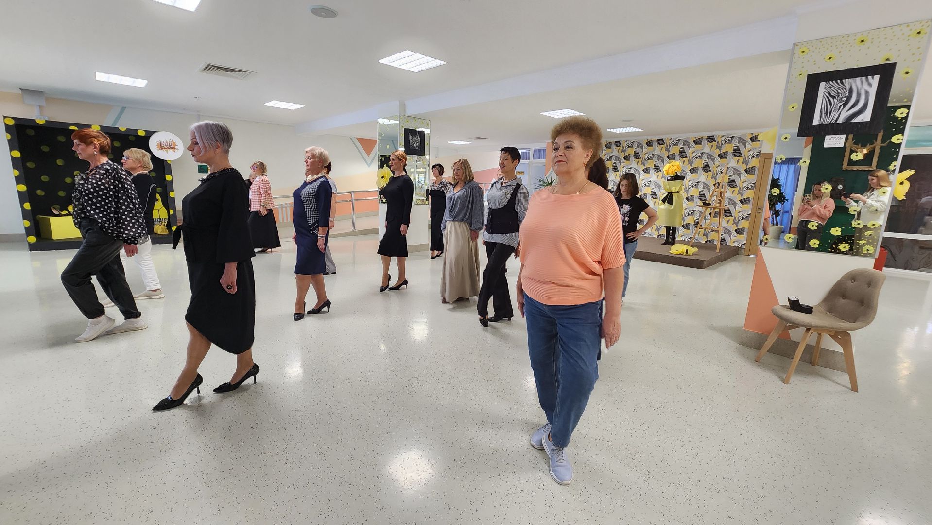 Солнечногорск, Активное долголетие, моделинг, модельная школа, женщины,