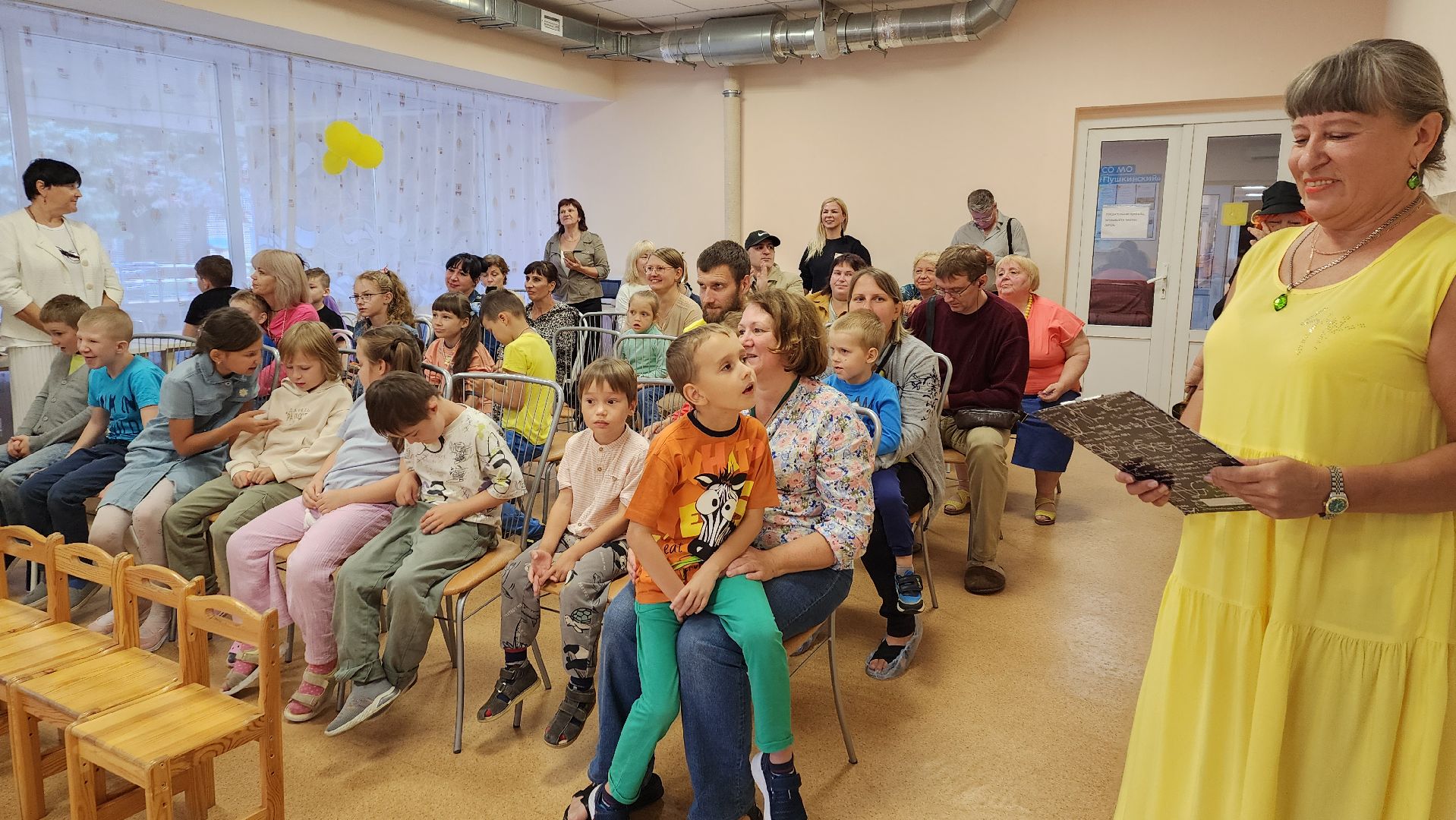 ивантеевка, медовый спас, театральная студия, дети, дети с овз, спектакль, песни, центр социального обслуживания,