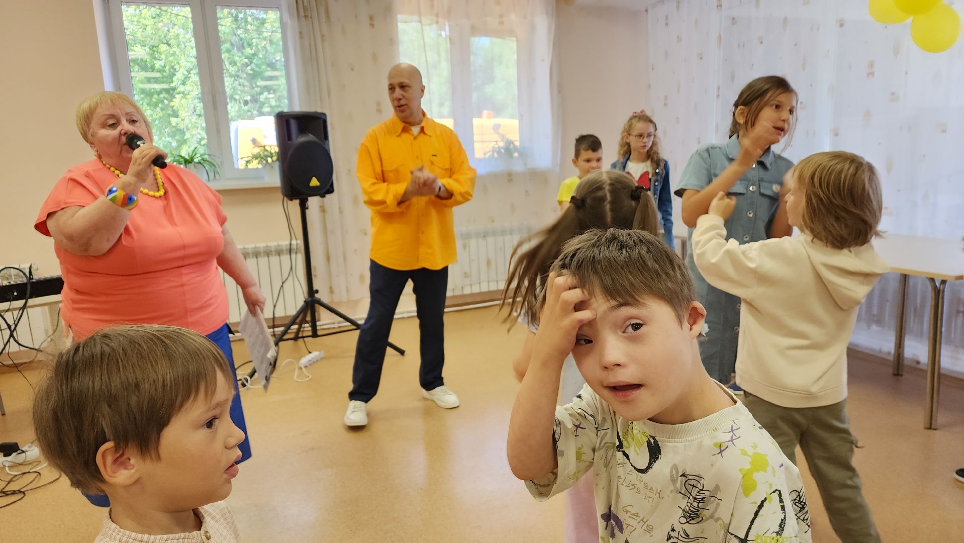 ивантеевка, медовый спас, театральная студия, дети, дети с овз, спектакль, песни, центр социального обслуживания,