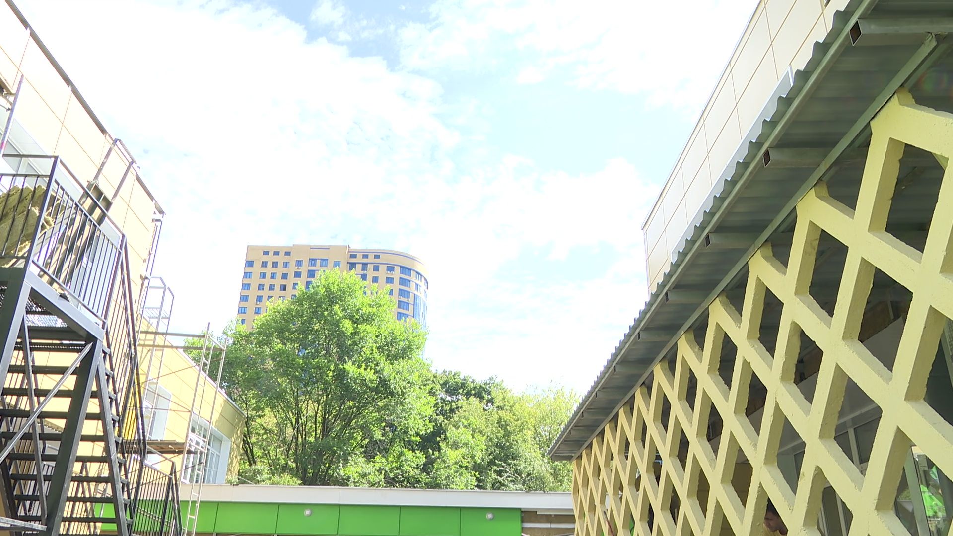 Реутов, образование, капитальный ремонт, стены, окна, пол, потолок,