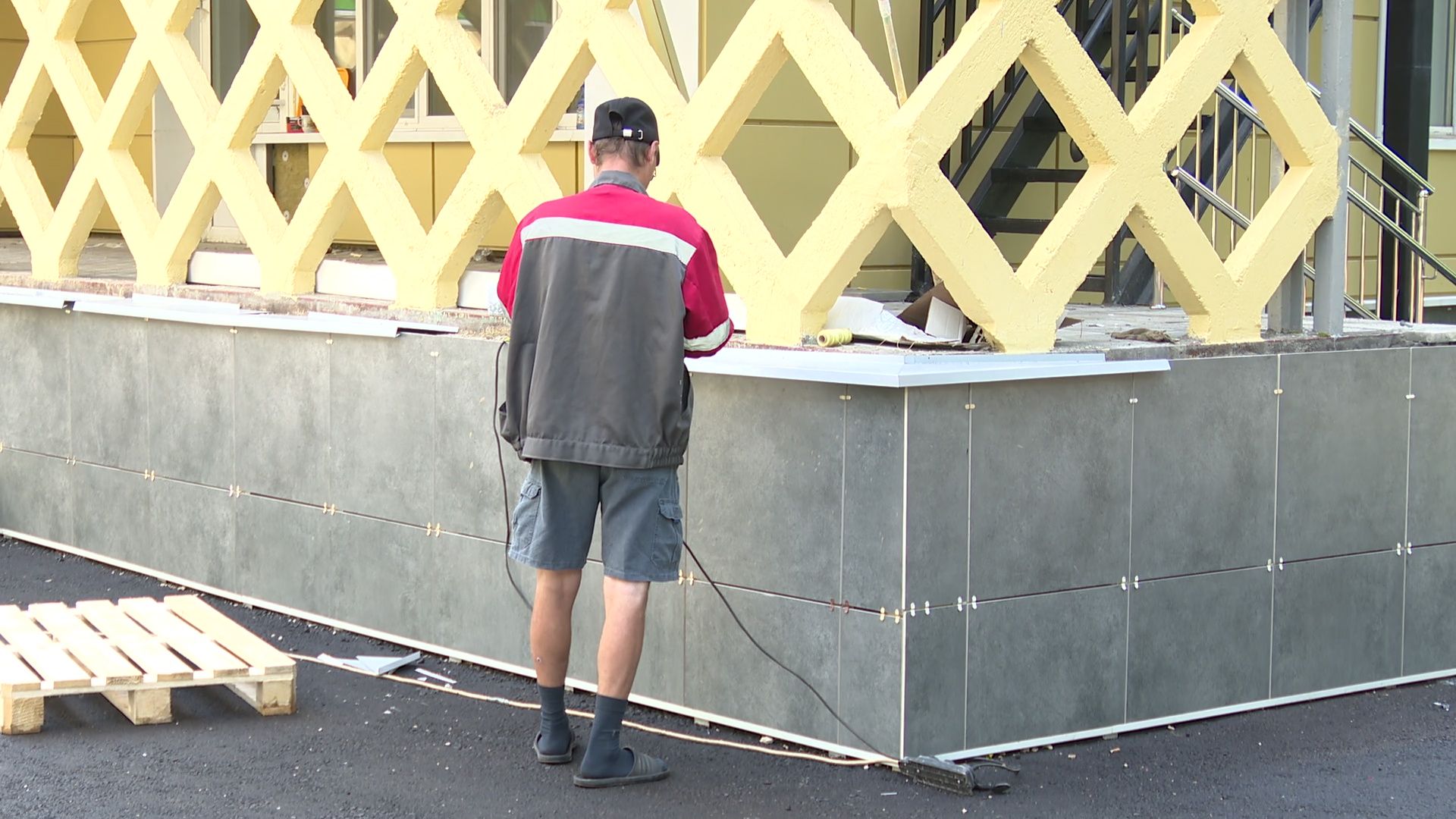 Реутов, образование, капитальный ремонт, стены, окна, пол, потолок,