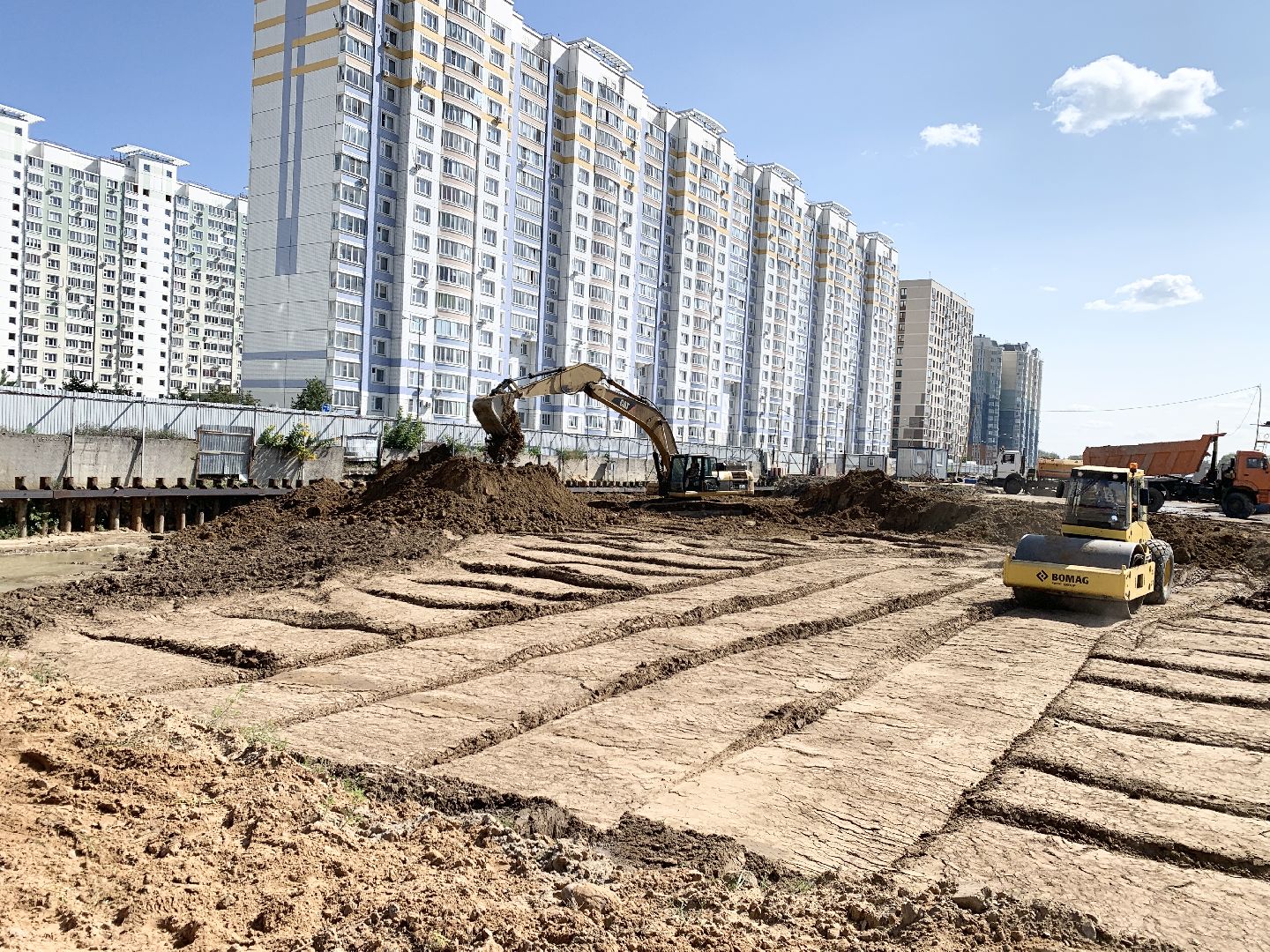Балашиха, Подмосковье, Многопрофильная клиника Балашихинская областная больница, Ремонт дорог, благоустройство,