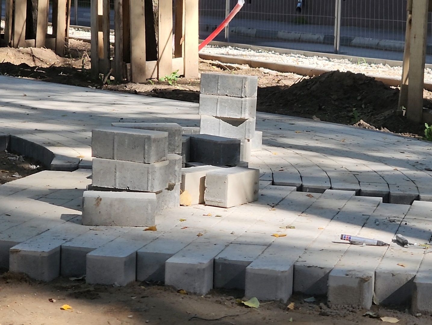 Дубна, Благоустройство, Пешеходные зоны, Укладка плитки, Подготовительные работы, укладка асфальта,