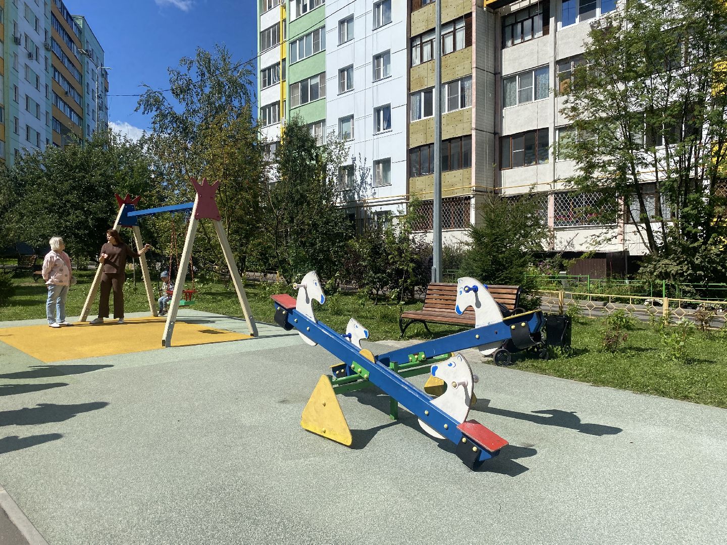 обход территории власиха, микрорайон заозерный власиха, власиха улица заозерная, благоустройство власиха, уборка территории,