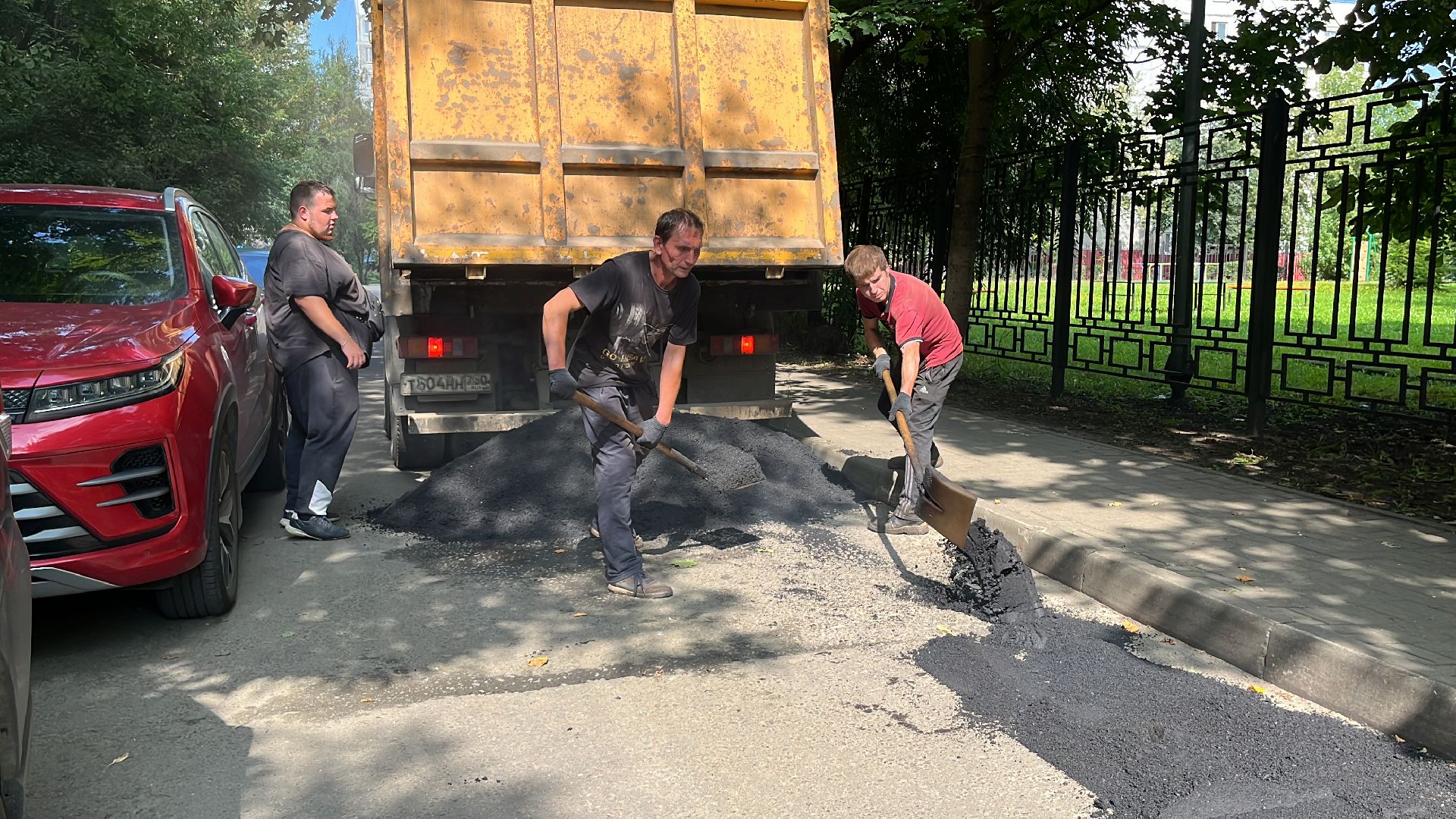 ямы, дорога жизни, дороги, ремонт, ремонт автомобильных дорог, ямы на дорогах, ямочный ремонт, ямочный ремонт дорог,