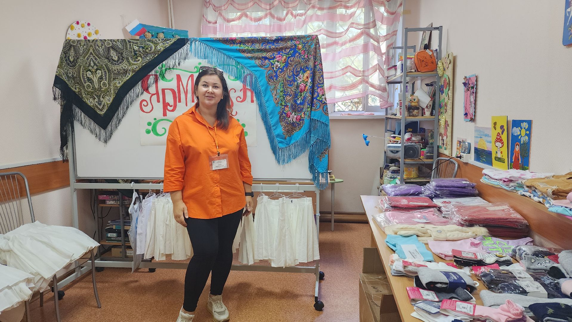 ивантеевка, благотворители, благотворительная ярмарка, малообеспеченные семьи, многодетные семьи, дети с овз, подарки детям,