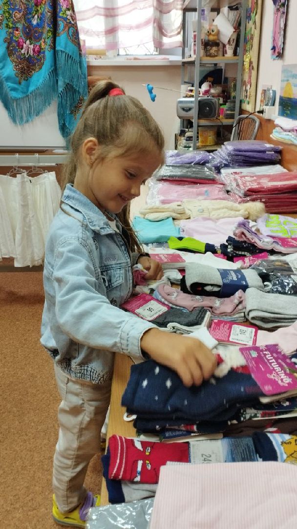 ивантеевка, благотворители, благотворительная ярмарка, малообеспеченные семьи, многодетные семьи, дети с овз, подарки детям,