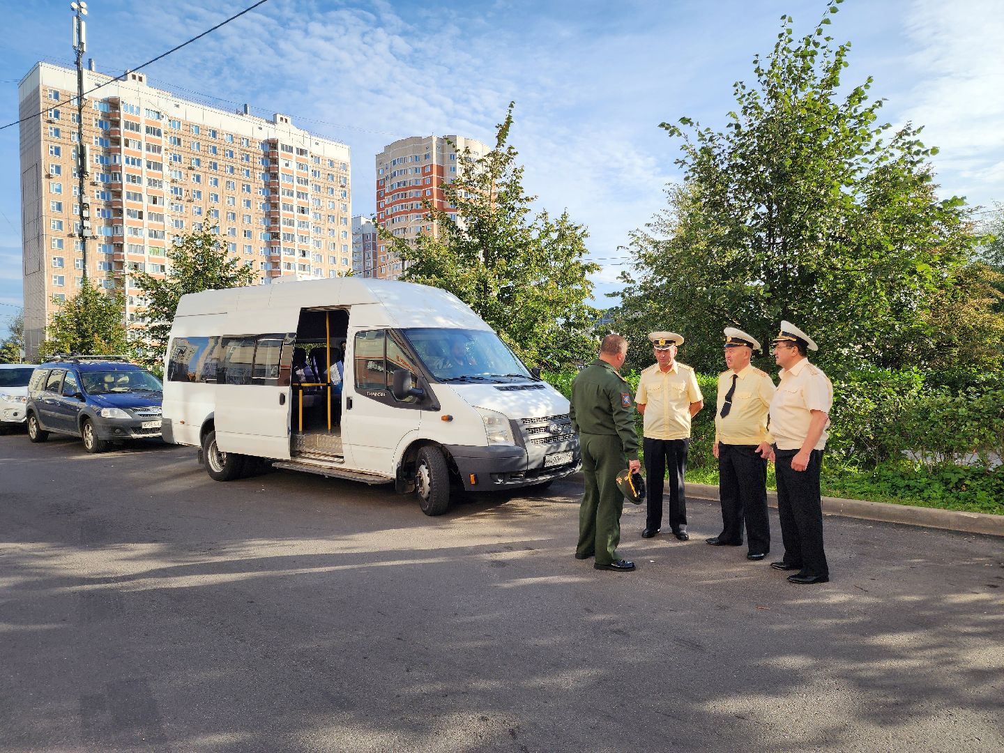 Подольск, Ветераны Вооружнных сил РФ, Летчик-испытатель, Куимов,возложение цветов,