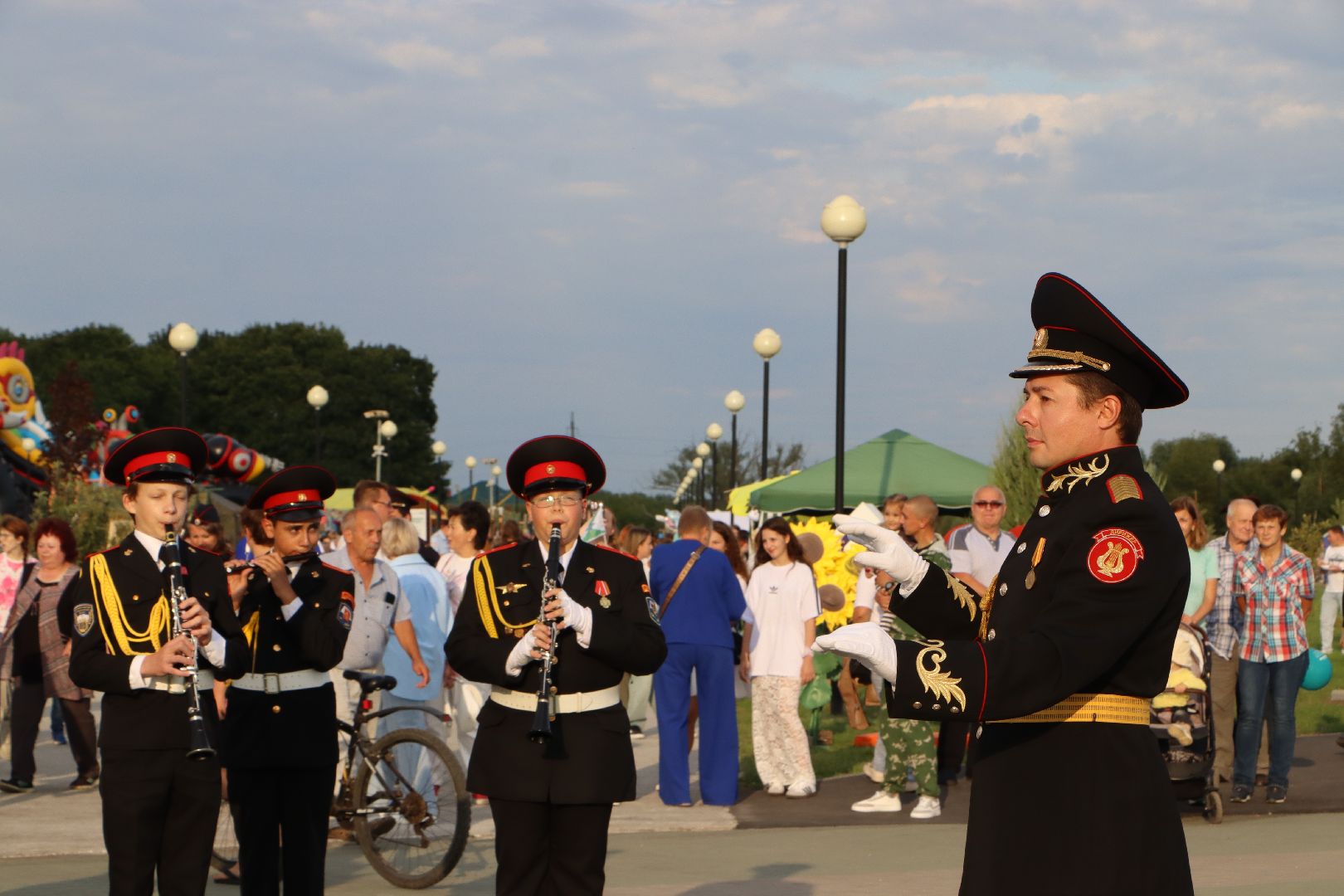 День города, серебряные пруды, 100 лет серебряно-прудскому району, парк серебряный,