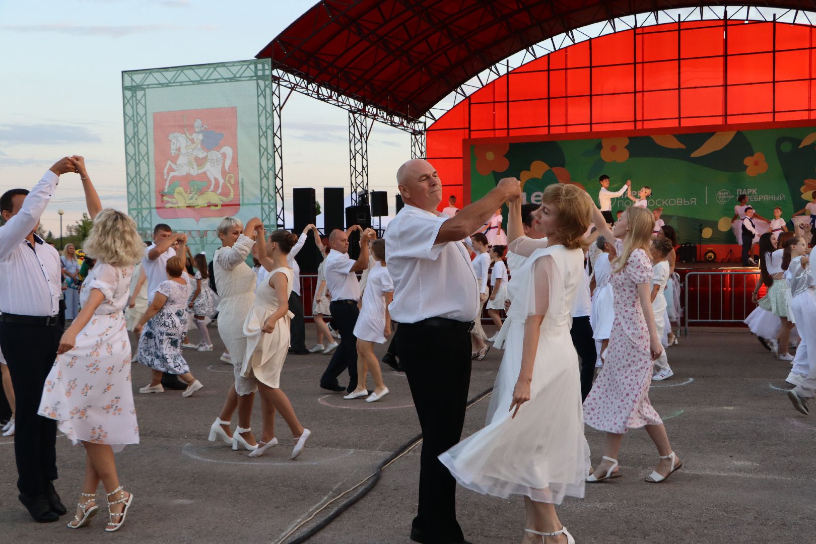 День города, серебряные пруды, 100 лет серебряно-прудскому району, парк серебряный,