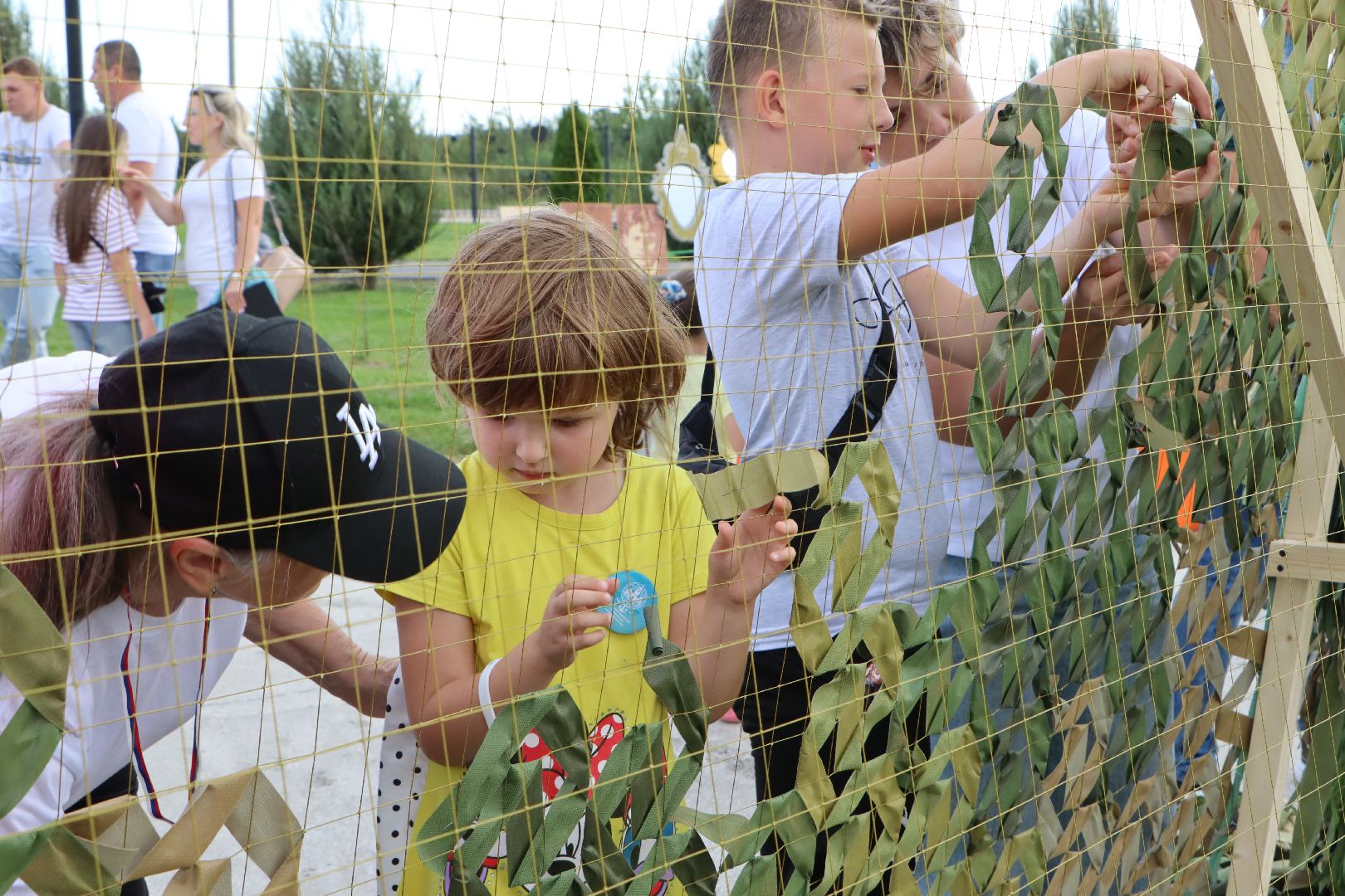 серебряные пруды, 100 лет серебряно-прудскому району, день города 2024, парк серебряный, волонтерский центр, своихнебросаем, помощь фронту,