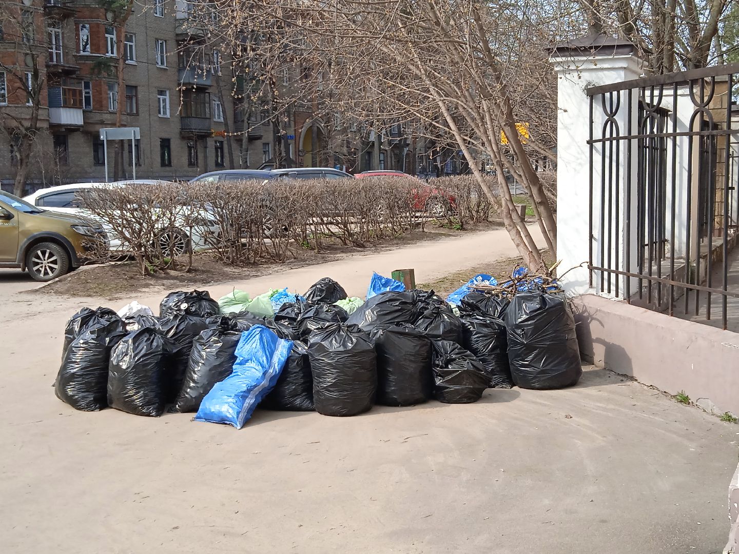 субботник, храм, Космо-Дамианский, уборка, территории, Жуковский