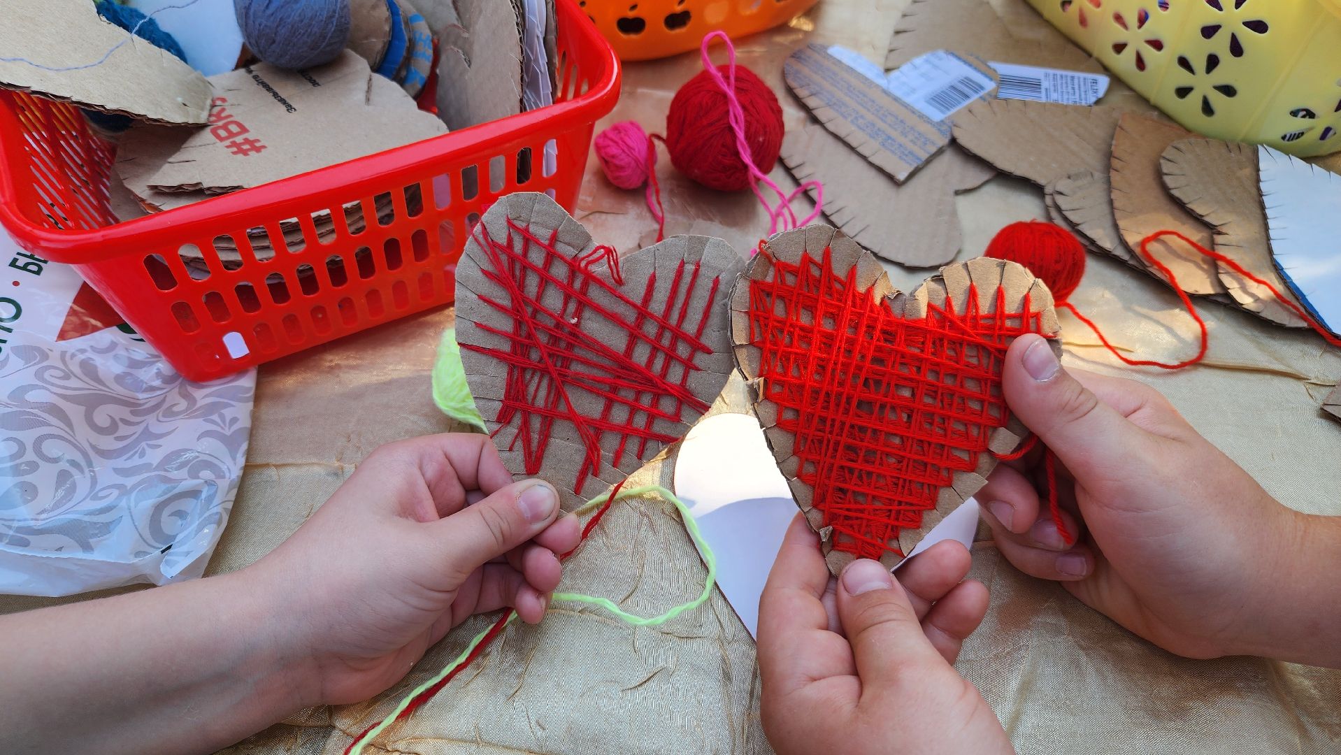 волонтеры, волонтеры подмосковья, протвино, единый день сбора, гуманитарная помощь,