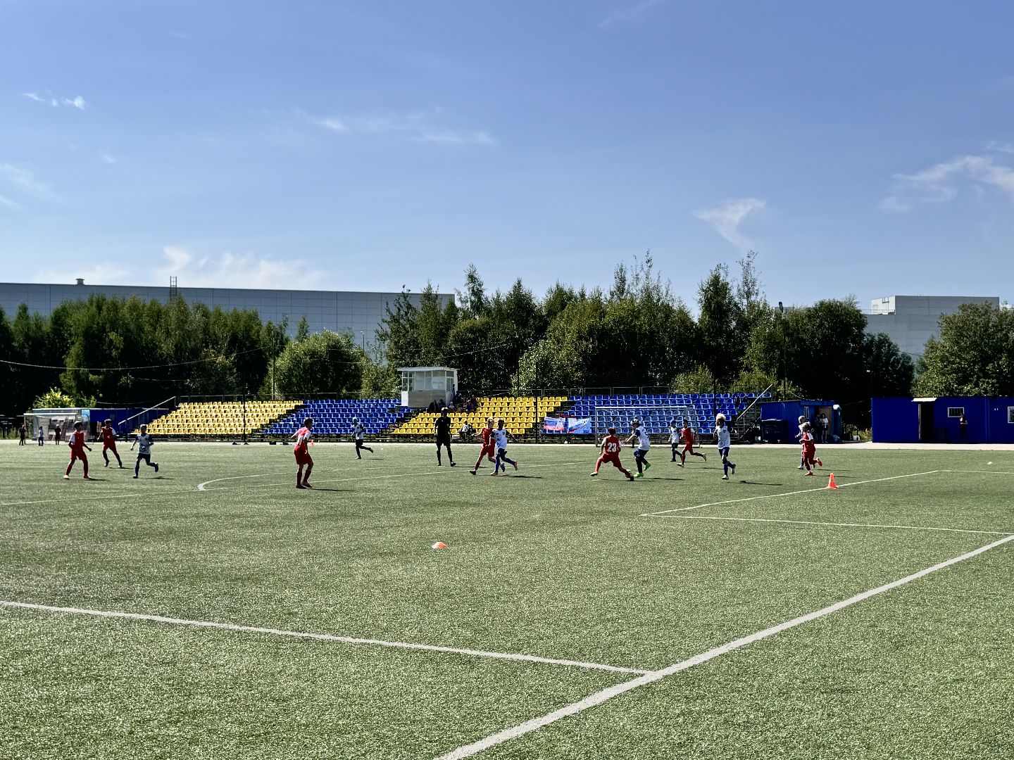 Солнечногорск, Футбол, первенство московской области, спортсмены, Спортивная школа,