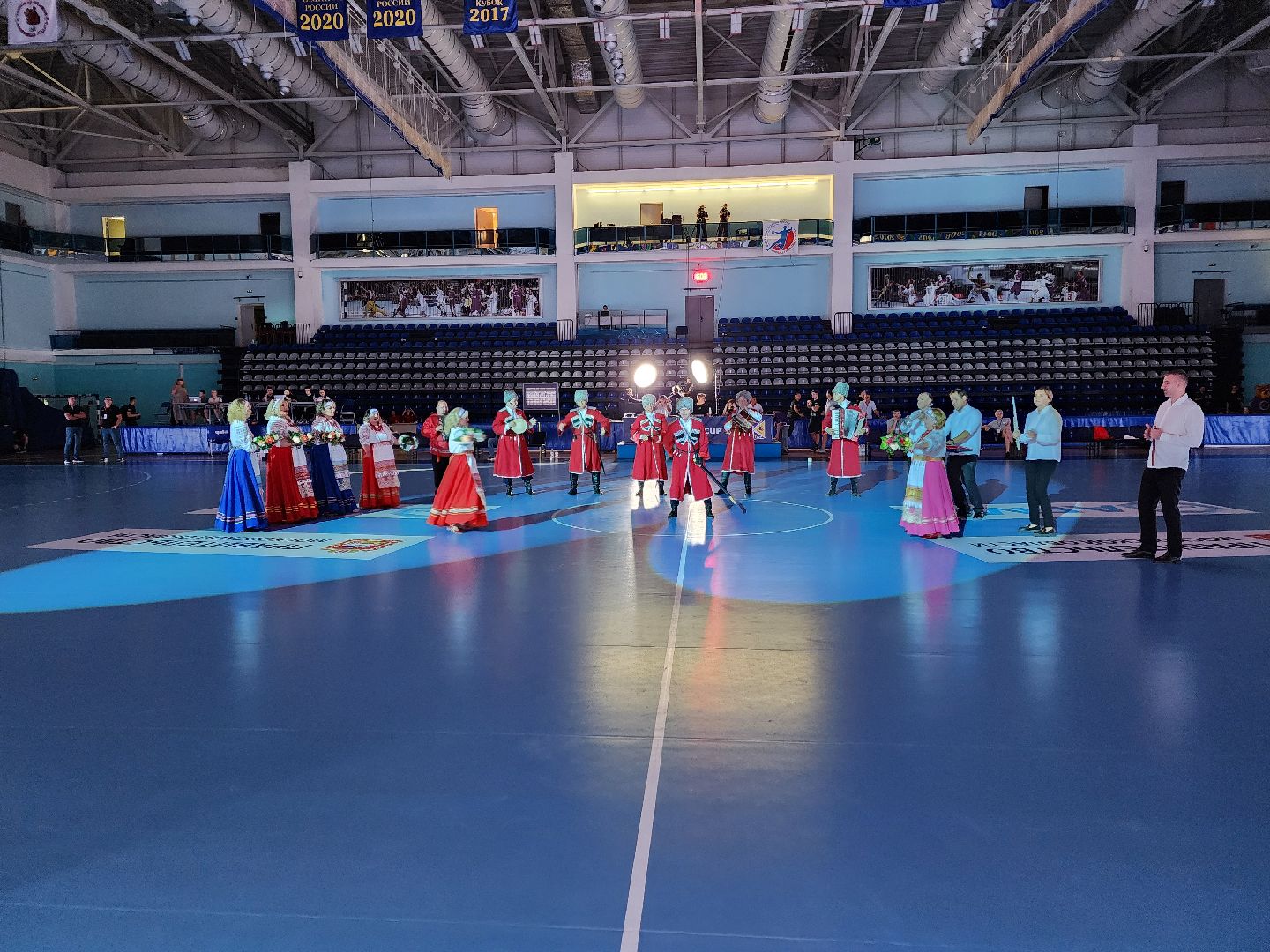 Чехов, дворец спорта Олимпийский, международный турнир по гандболу, Кубок губернатора Московской области, Чеховские медведи, победители, призеры,